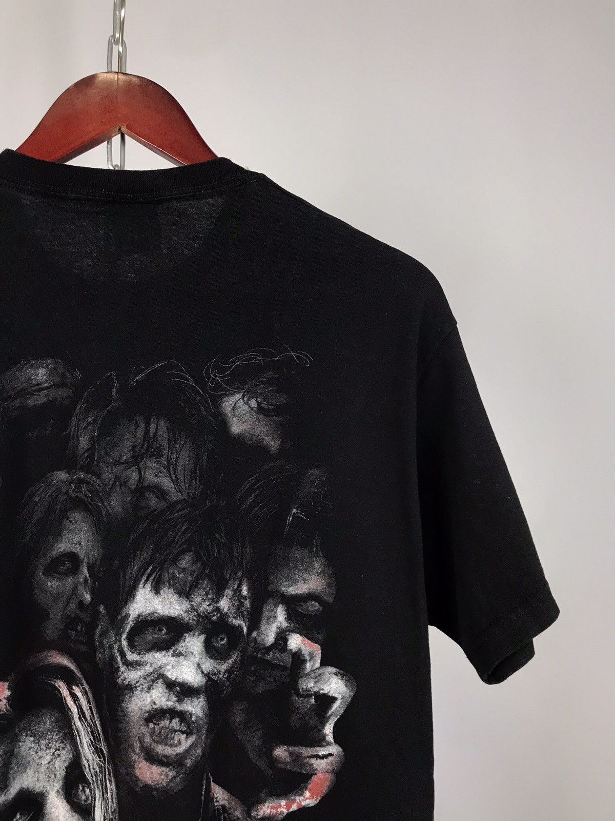 Vintage The Walking Dead 2012 vintage movie tee Size US L / EU 52-54 / 3 - 6 Thumbnail