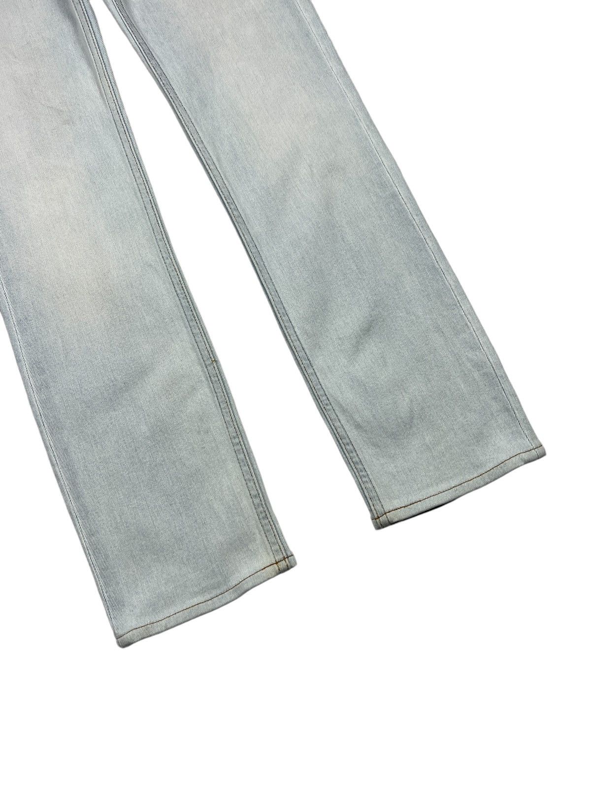 Acne Studios ‘Ace Bleach Vtg” Slim Denim