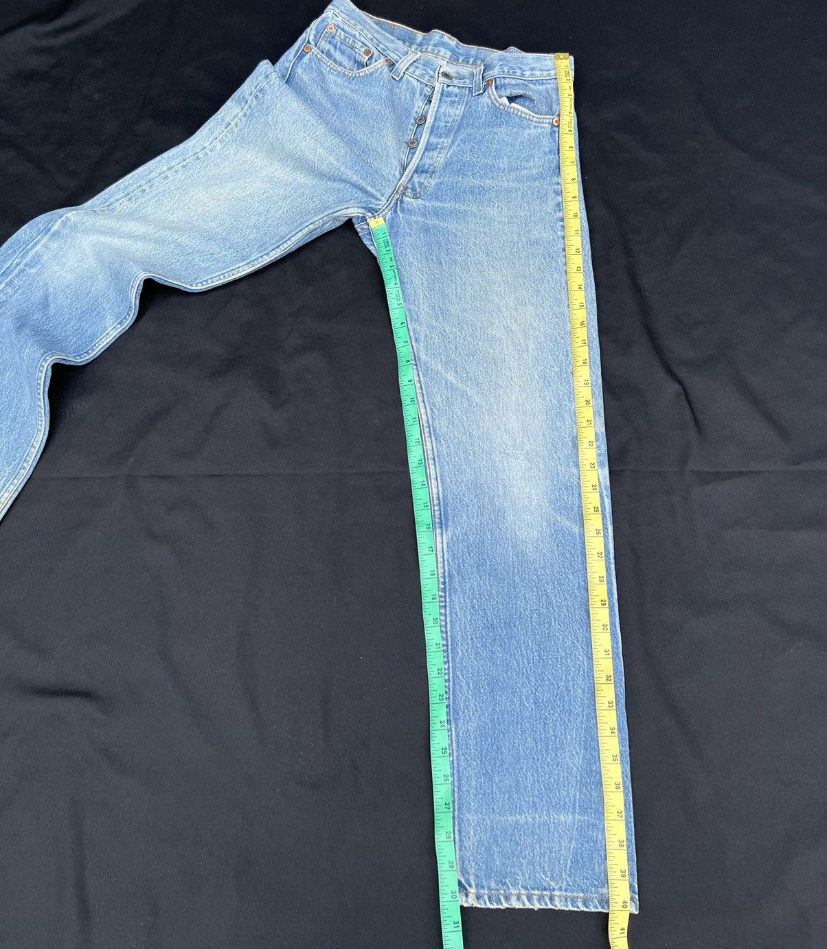 Levi's Vintage 80s Levi’s 501 Sun Faded Blue Denim Jeans Size US 30 / EU 46 - 4 Thumbnail