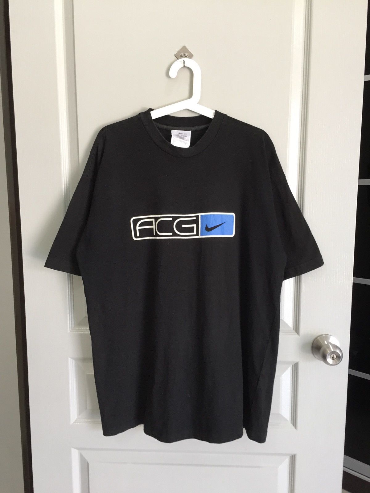 Nike ACG LAST DROP! Nike ACG Spell Out Big Logo Rare Hype Tee Size US XL / EU 56 / 4 - 1 Thumbnail