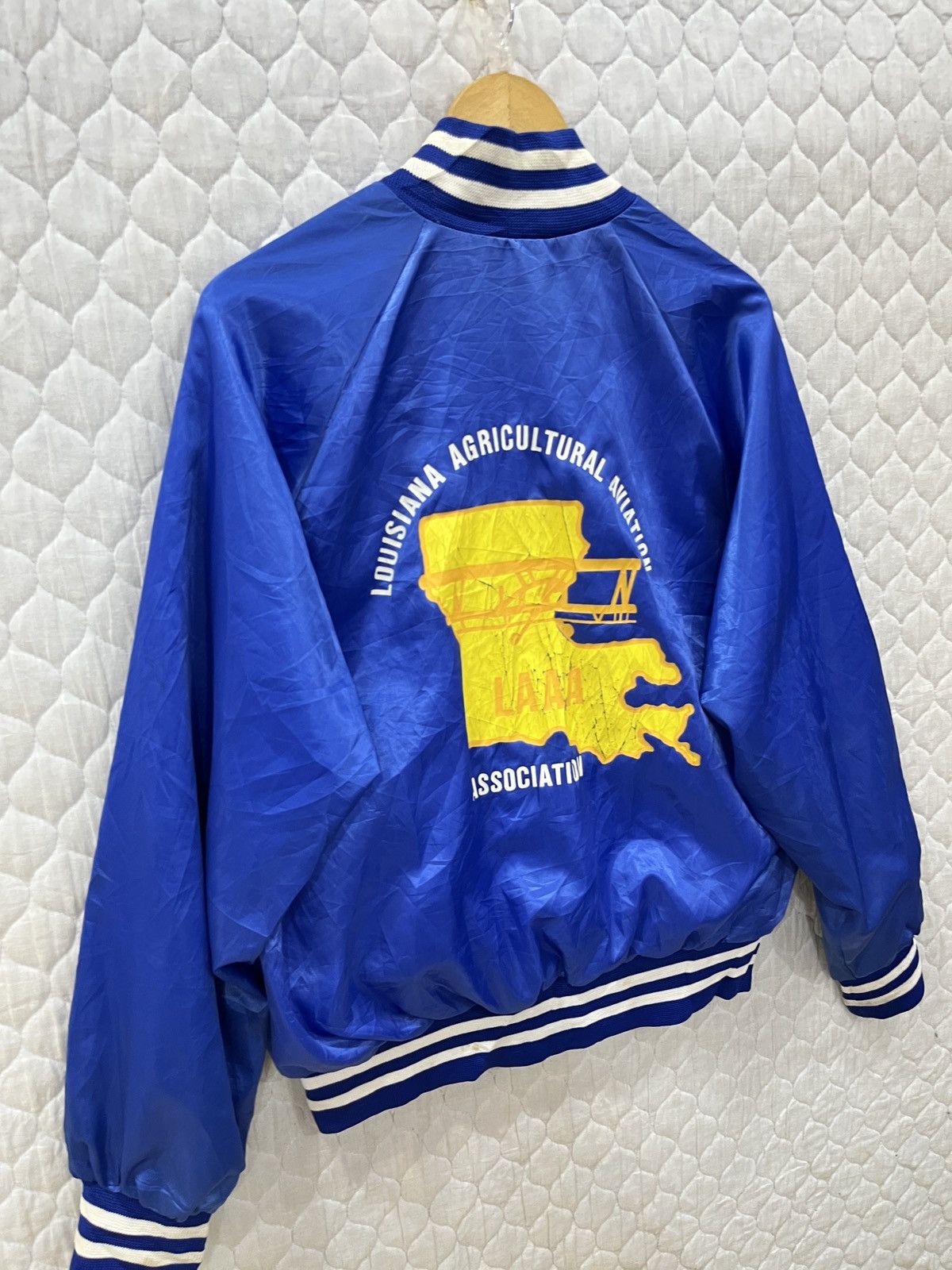 Vintage (Ppp). VINTAGE FOUR SEASONS VARSITY JACKET Size US L / EU 52-54 / 3 - 6 Thumbnail