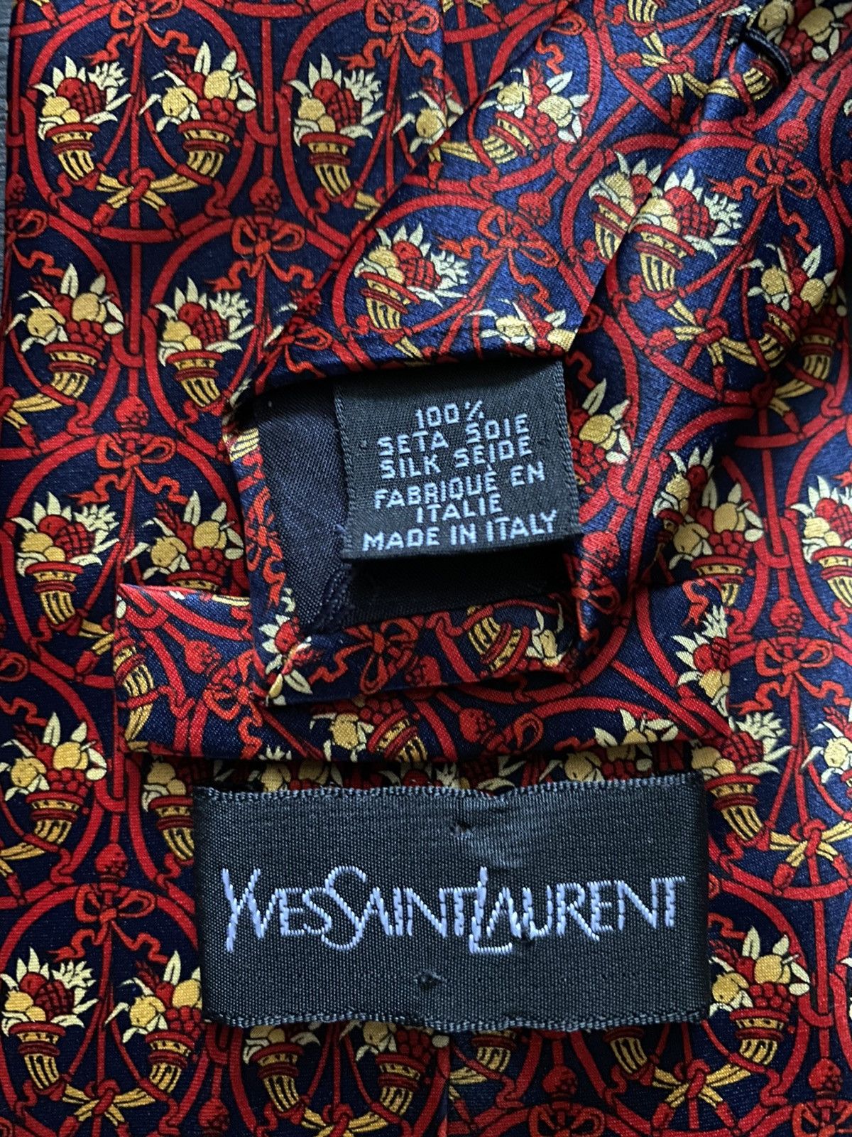 Yves Saint Laurent Rare Luxury Yves Saint Laurent Tie Size ONE SIZE - 5 Thumbnail