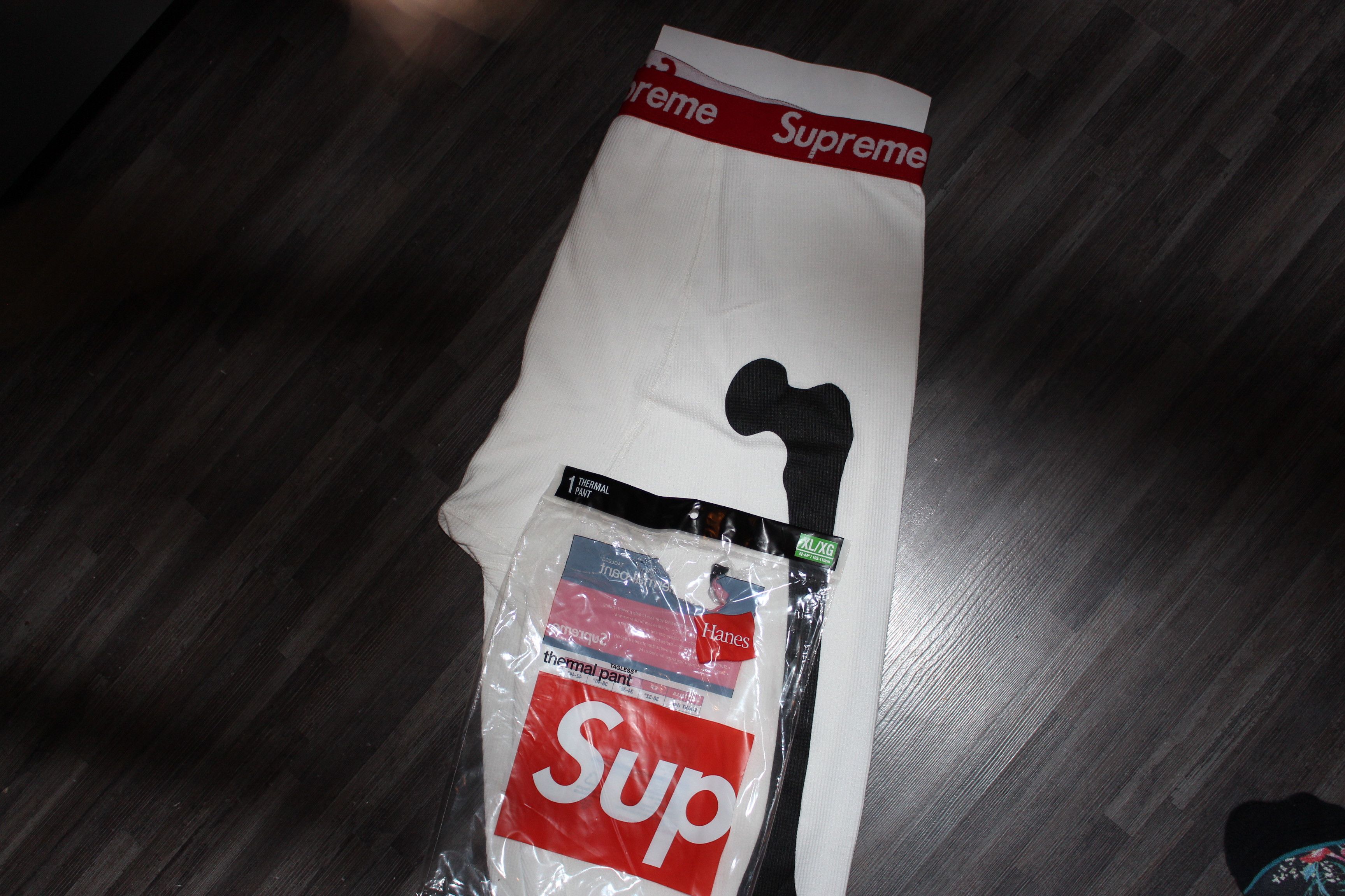 Fake supreme pants clearance