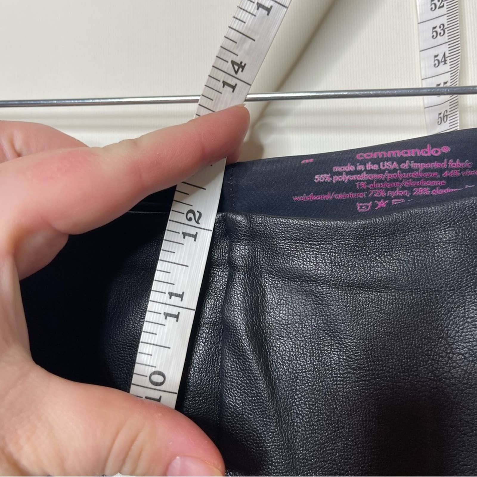 Commando Faux Black Leather Legging sz M