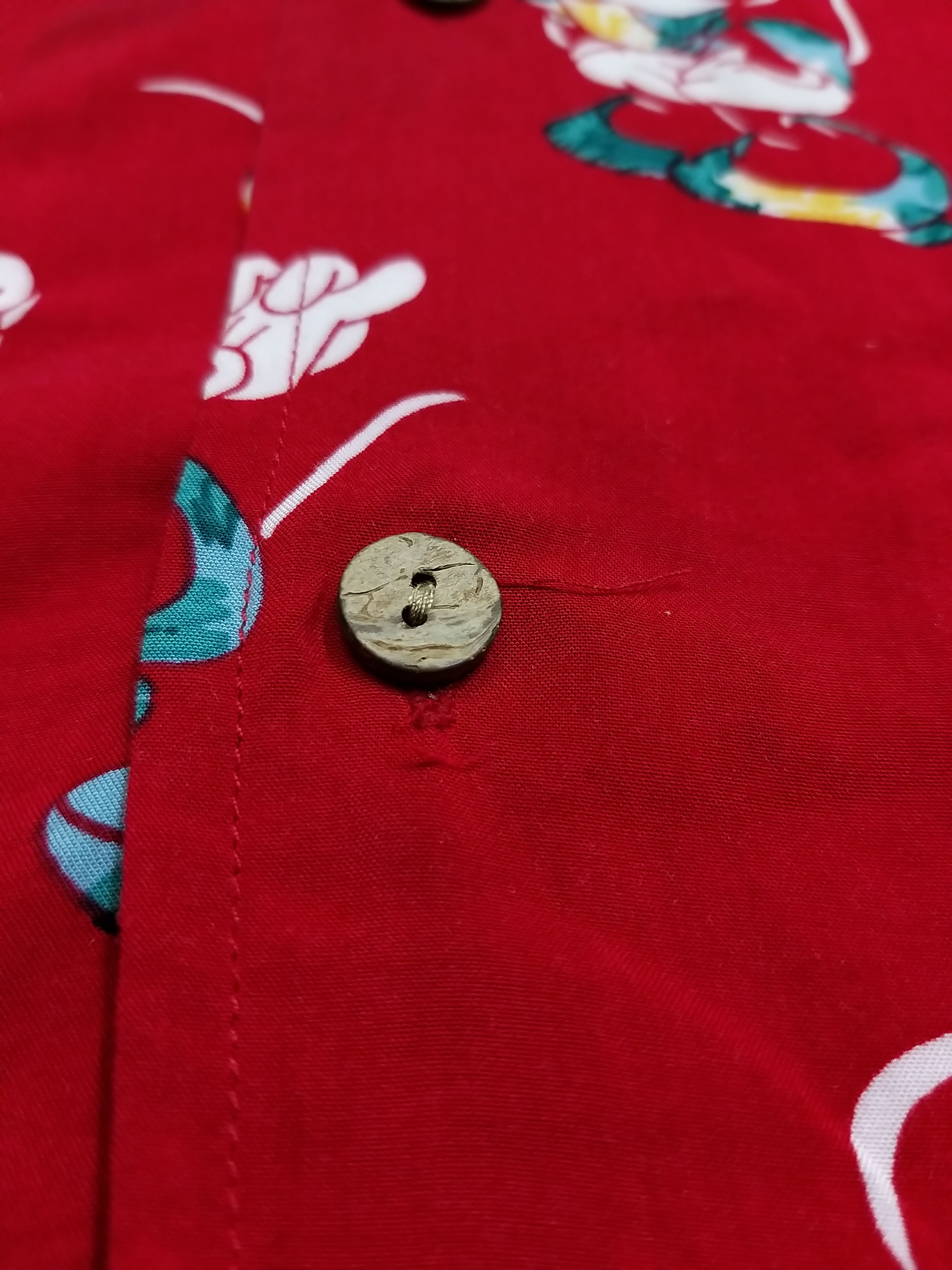 Mickey Mouse NICE💥💥HAWAIIAN SHIRT MINNIE MOUSE RAYON BUTTON UPS SHIRT Size US M / EU 48-50 / 2 - 7 Thumbnail