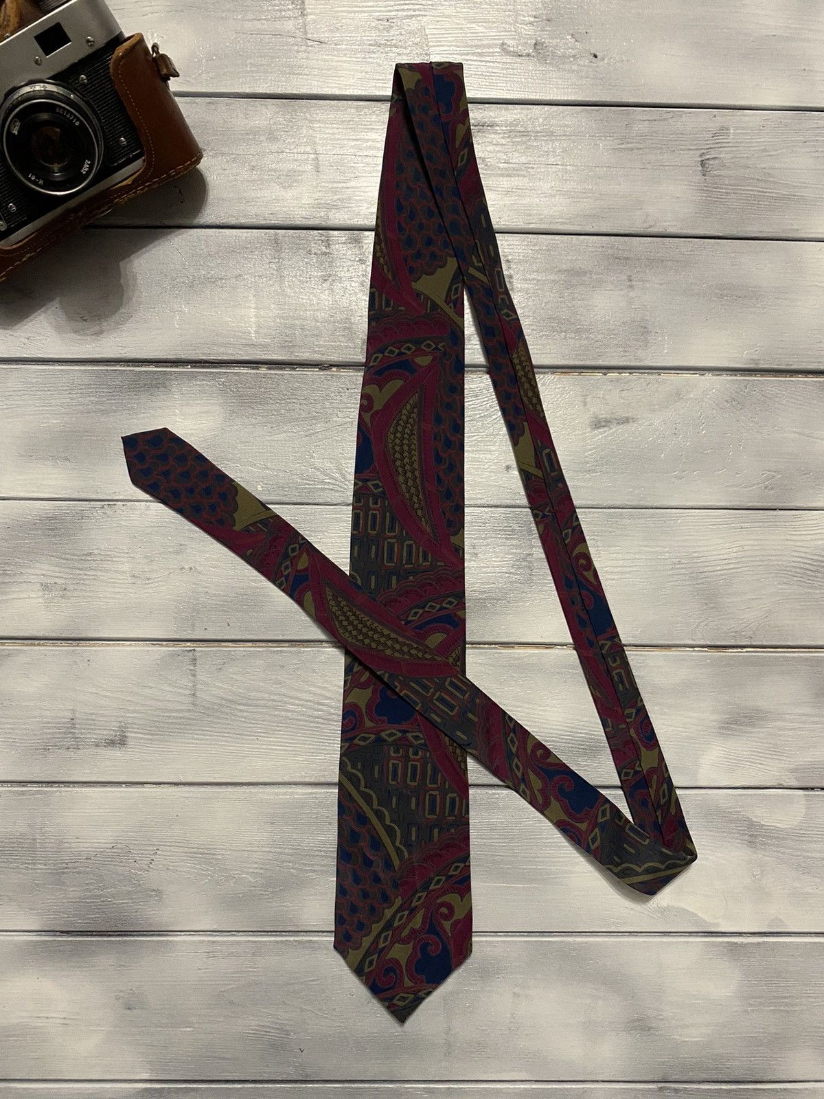 Brioni Rare Luxury Brioni Tie Pure Silk Size ONE SIZE - 1 Thumbnail
