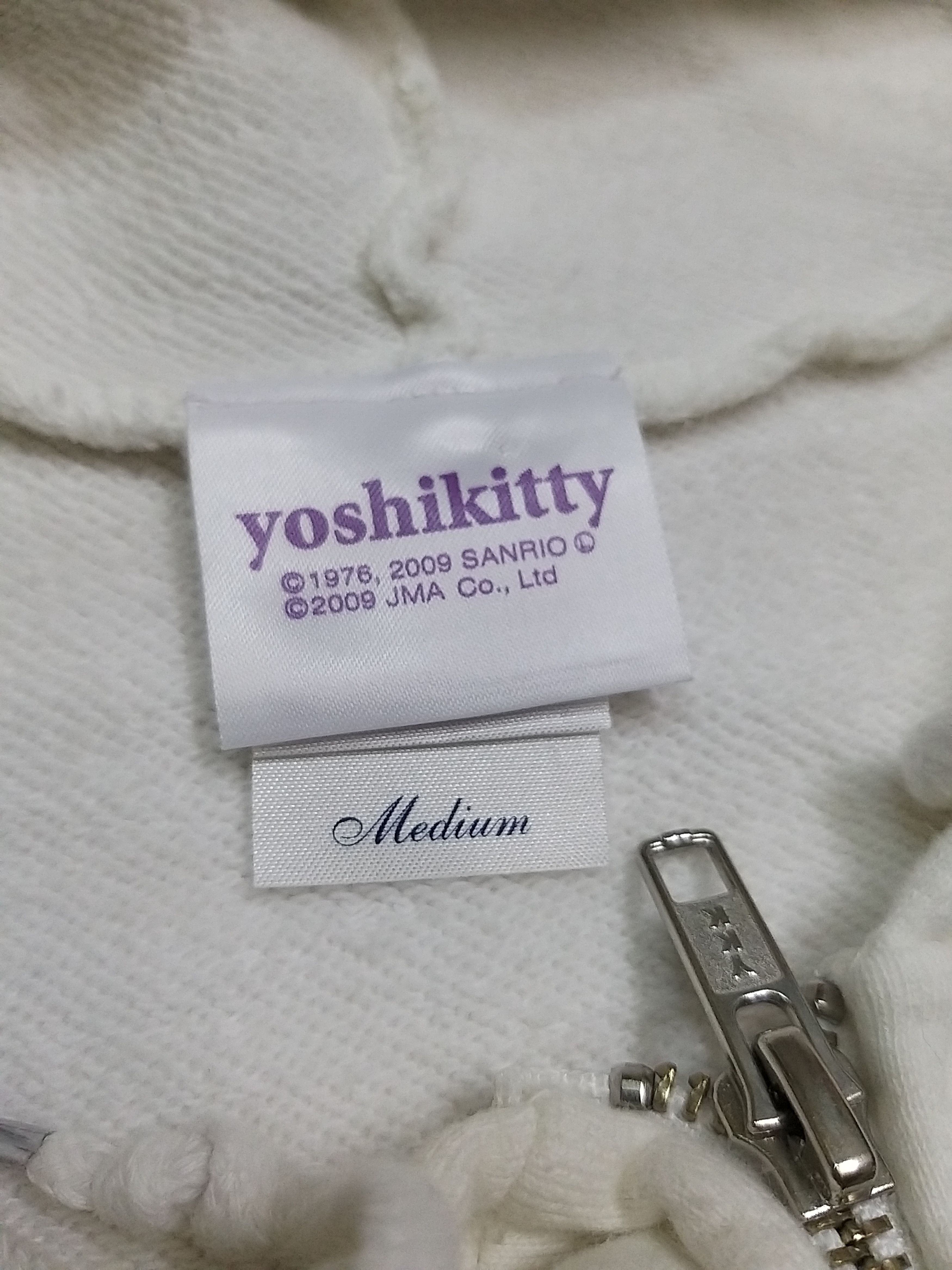 Band Tees RARE🔥"YOSHIKITTY" X-JAPAN x HELLO KITTY ZIPPER HOODIES Size US M / EU 48-50 / 2 - 10 Thumbnail