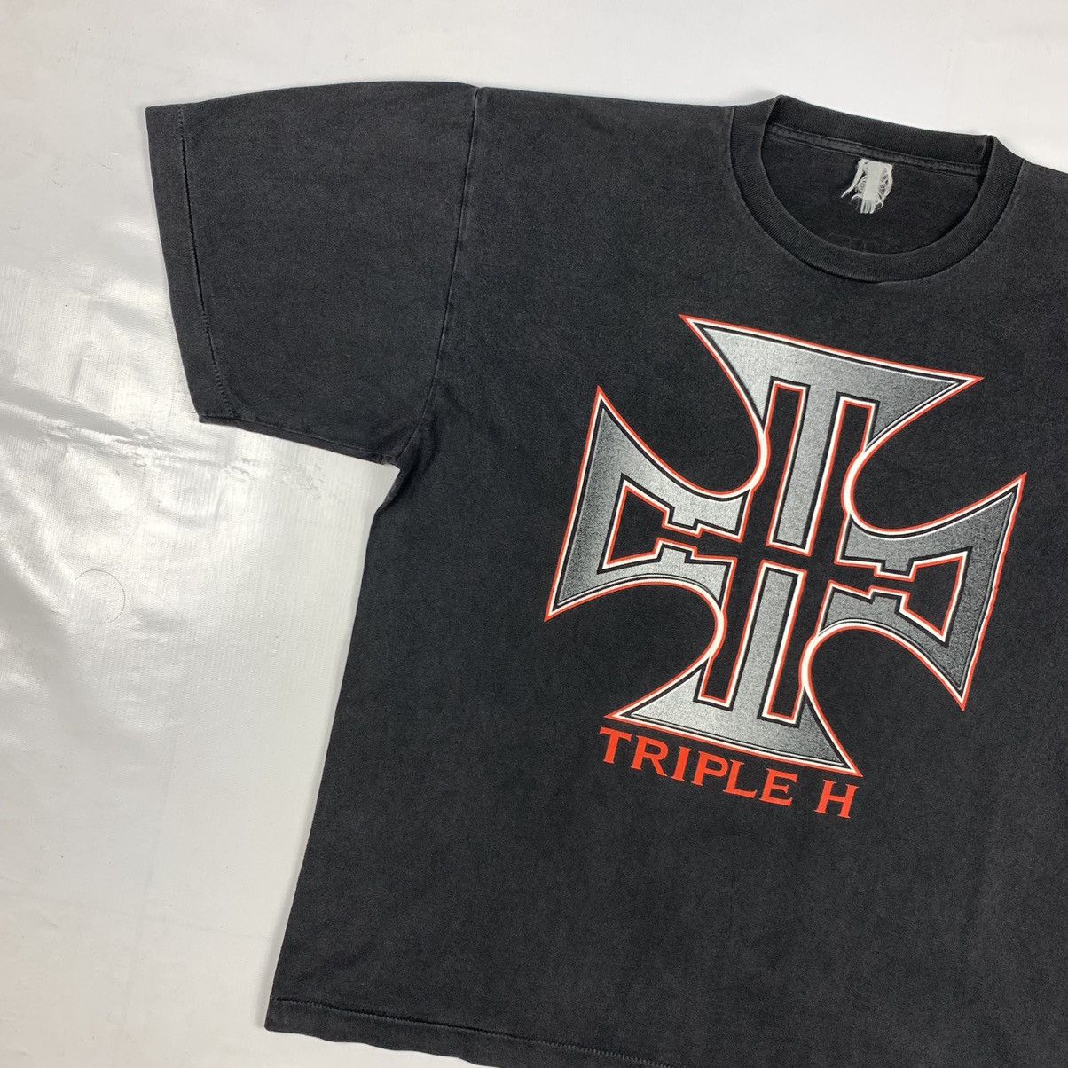 Vintage Vintage Triple H World Wrestling Federation WWF Shirt Size US XL / EU 56 / 4 - 2 Thumbnail