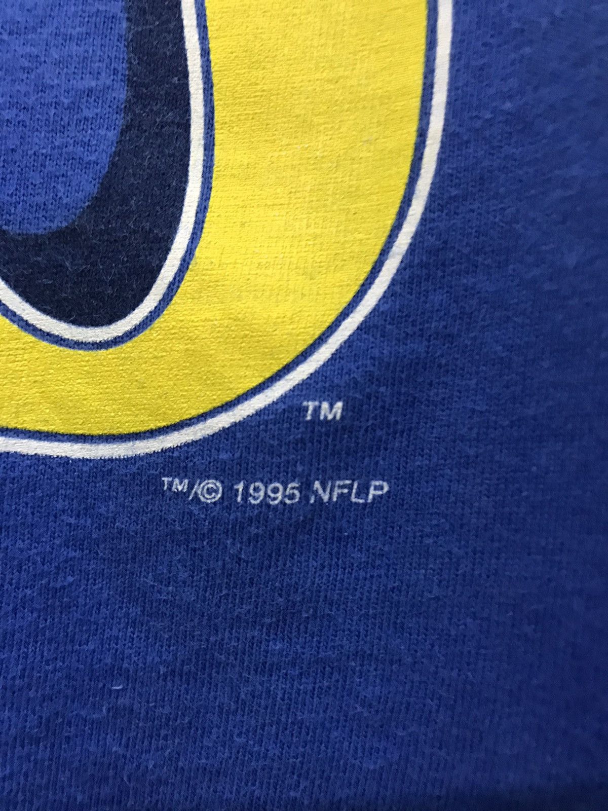 NFL × Vintage Vintage 90s NFL Tee 1995 St Louis Rams Big Print Size US XL / EU 56 / 4 - 3 Thumbnail