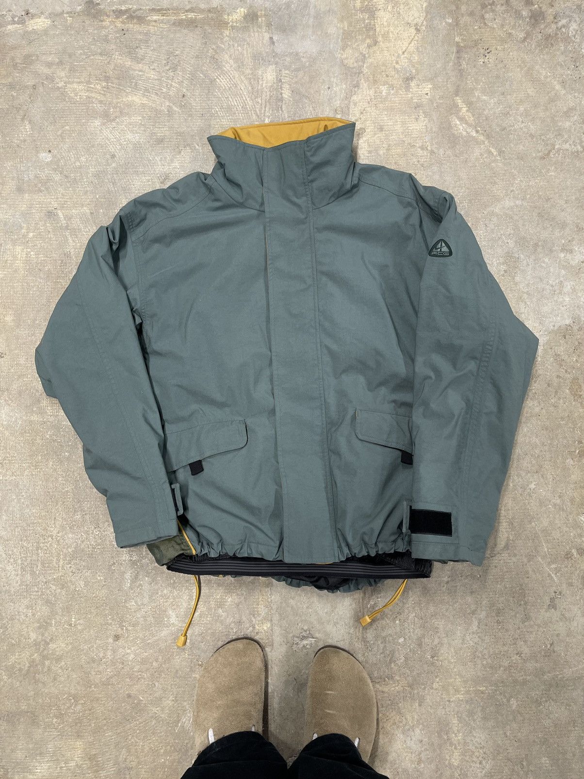 Nike × Nike ACG × Vintage VINTAGE 90s NIKE ACG Cargo Style Jacket Size US L / EU 52-54 / 3 - 1 Thumbnail