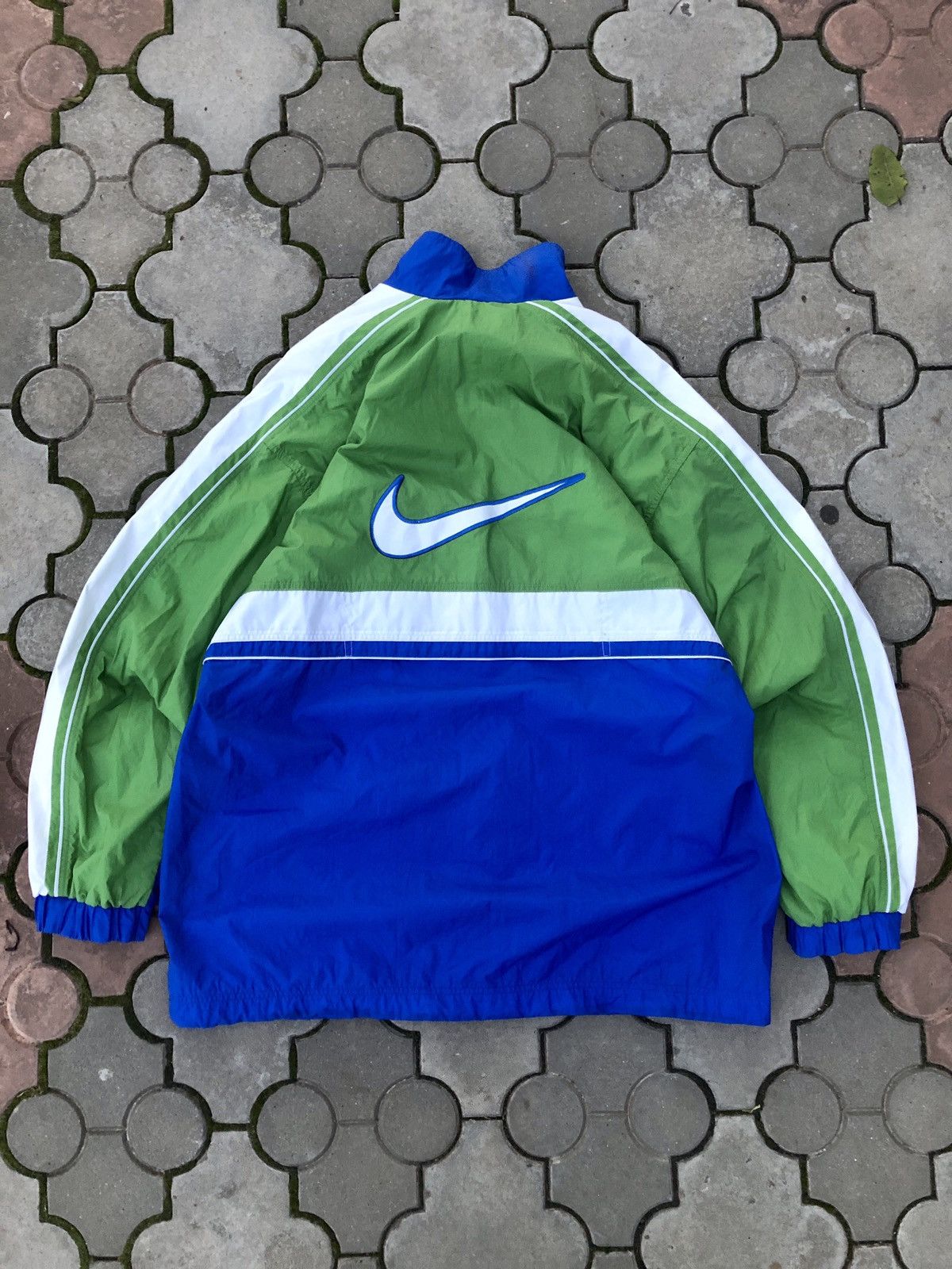Nike × Vintage Vintage Nike Nylon Drill Light Jacket Big Swoosh Y2K Size US L / EU 52-54 / 3 - 2 Thumbnail