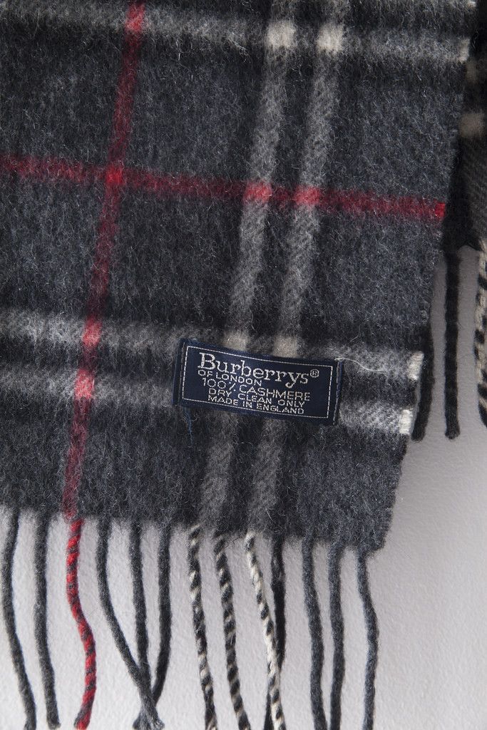 Burberry Black cashmere tartan scarf Size ONE SIZE - 4 Thumbnail