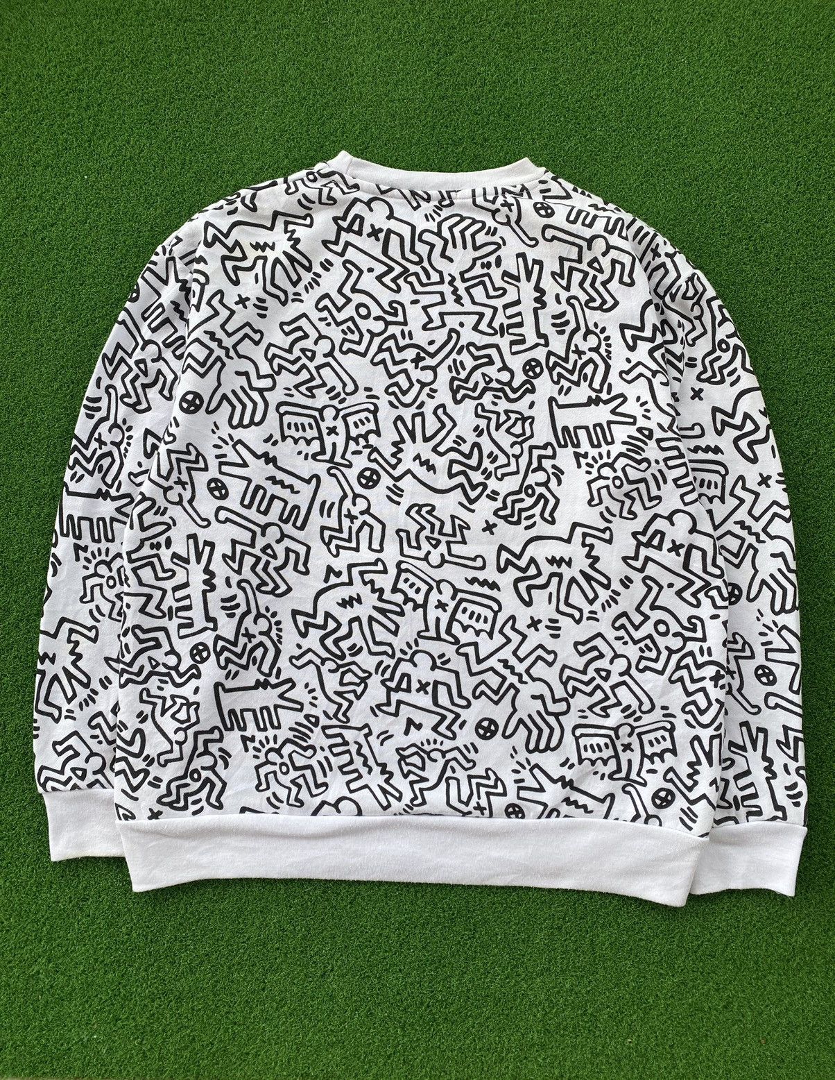 Keith Haring Keith Haring Doodle Art Full Print Crewneck Size US M / EU 48-50 / 2 - 2 Thumbnail
