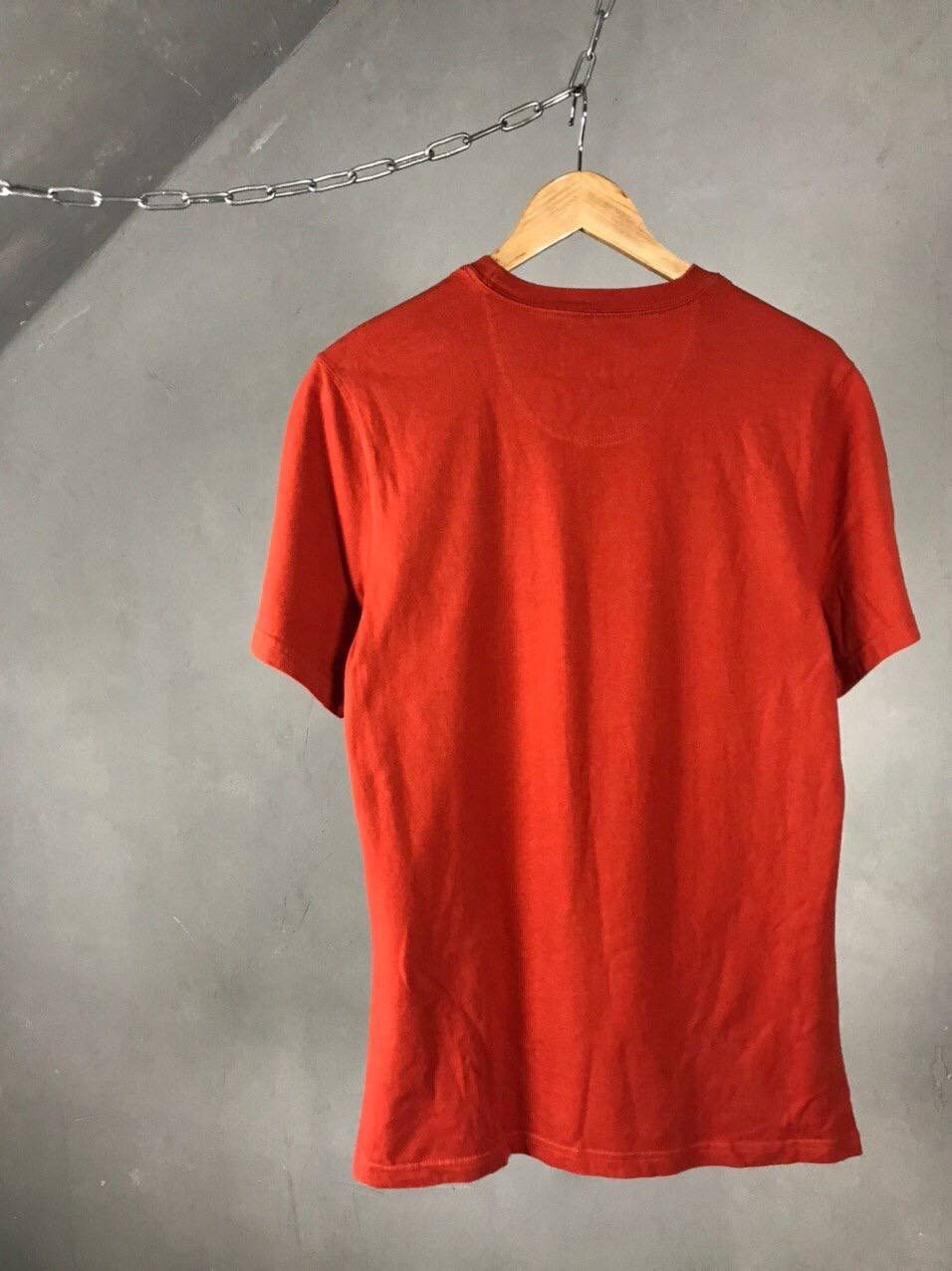 Barbour Barbour casual streetwear luxury orange tee Size US M / EU 48-50 / 2 - 7 Thumbnail