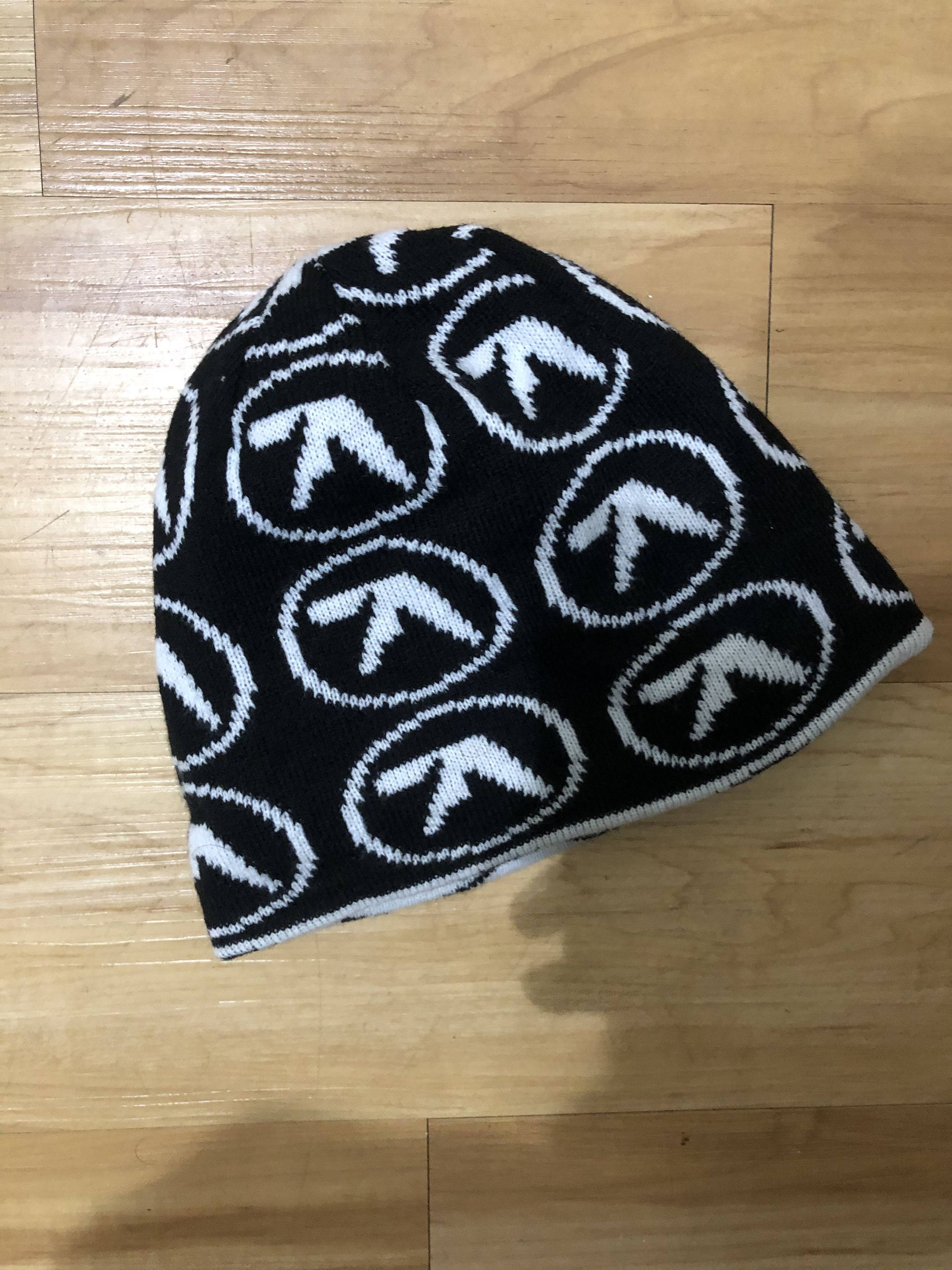 Vintage Aphex Twin Reversible Beanie Size ONE SIZE - 2 Preview