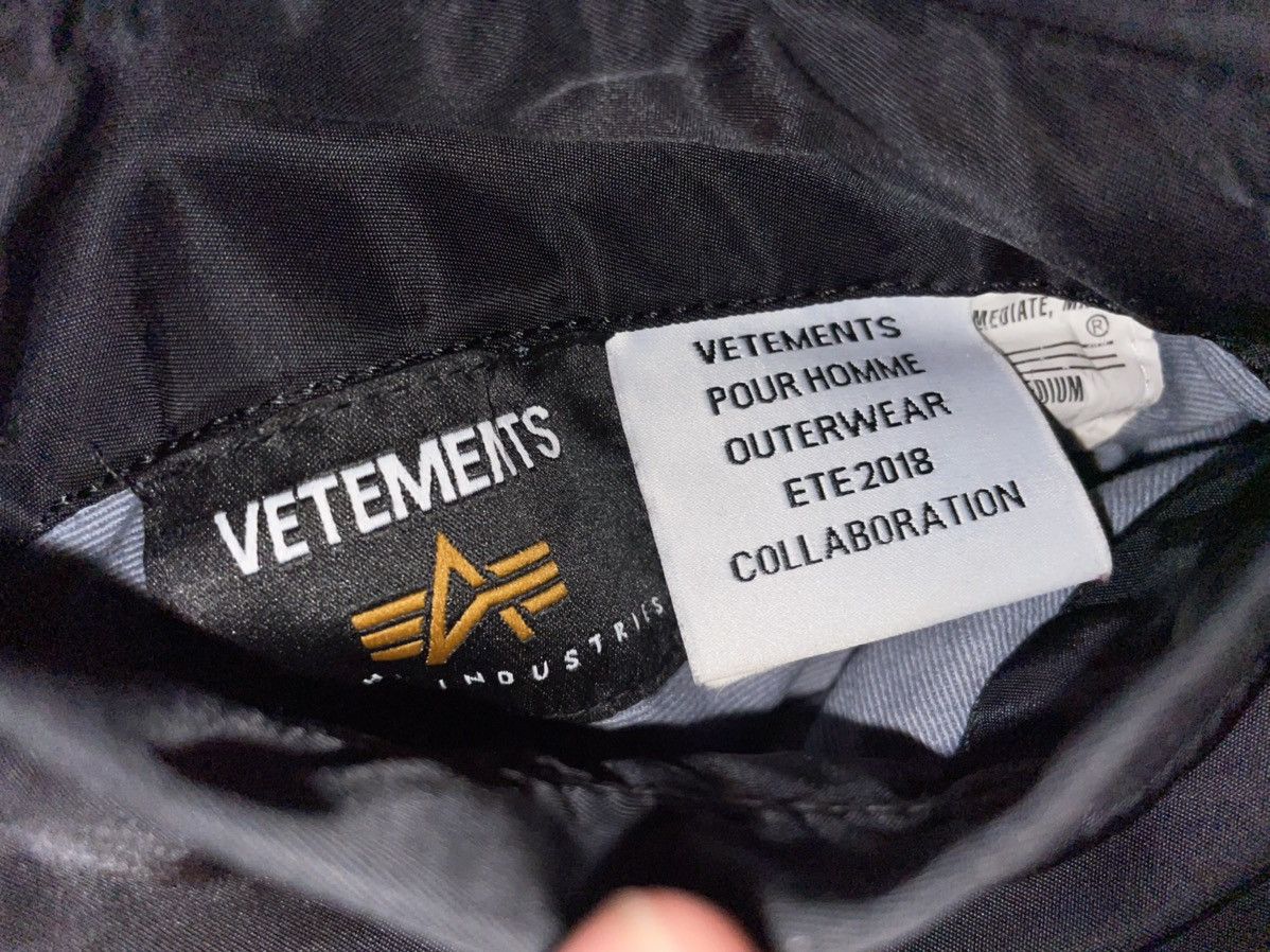 Alpha Industries × Vetements Vetements x Alpha Industries Reversible Bomber Jacket Size US M / EU 48-50 / 2 - 13 Thumbnail