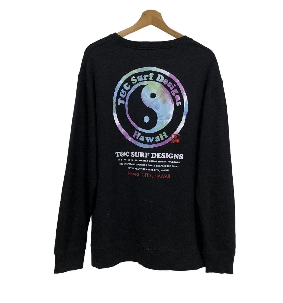 T&C Surf Design Hawaii Sweatshirt Crewneck