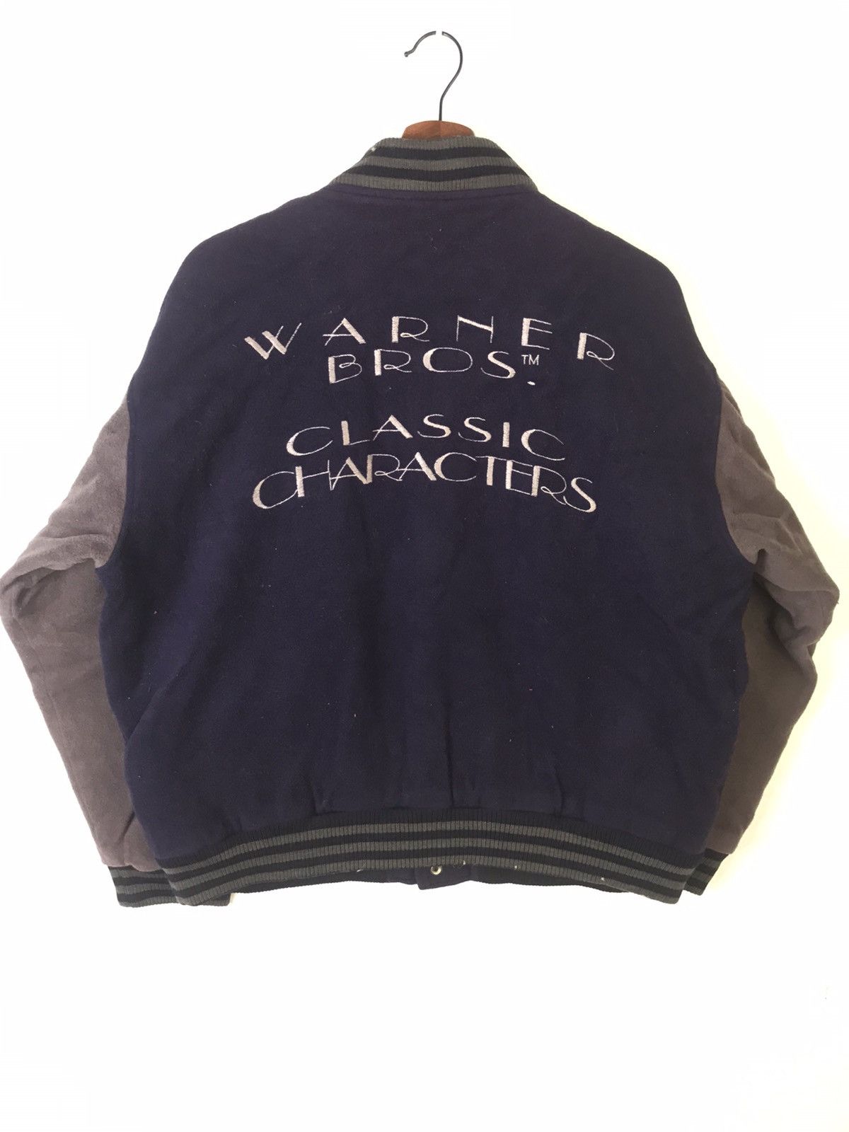 Vintage × Warner Bros GRAIL 90s Warner Bros Wool Varsity Jacket Size US M / EU 48-50 / 2 - 10 Thumbnail