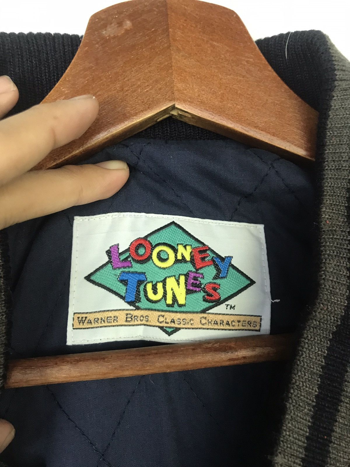 Vintage × Warner Bros GRAIL 90s Warner Bros Wool Varsity Jacket Size US M / EU 48-50 / 2 - 7 Thumbnail