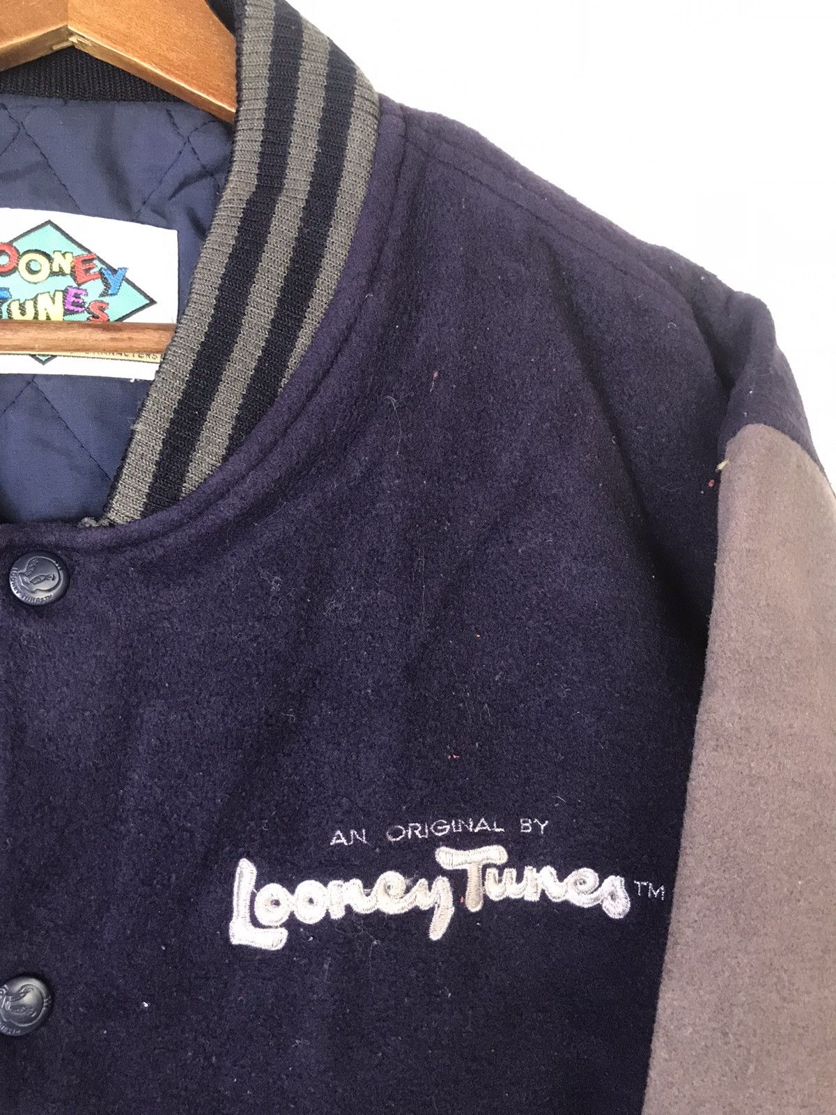 Vintage × Warner Bros GRAIL 90s Warner Bros Wool Varsity Jacket Size US M / EU 48-50 / 2 - 3 Thumbnail