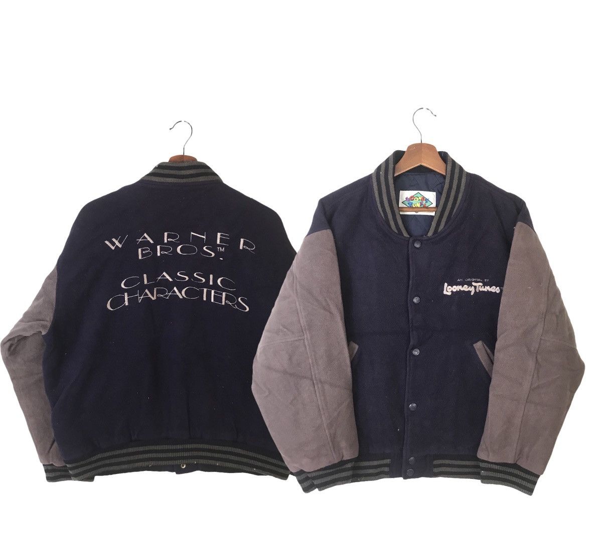 Vintage × Warner Bros GRAIL 90s Warner Bros Wool Varsity Jacket Size US M / EU 48-50 / 2 - 1 Thumbnail