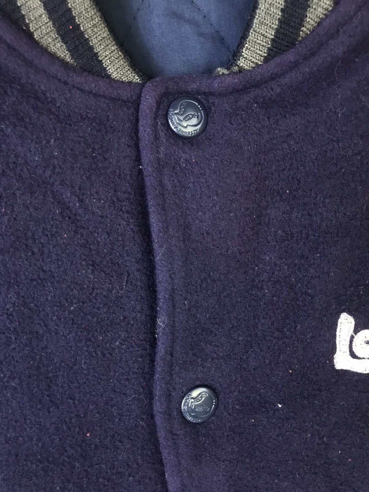 Vintage × Warner Bros GRAIL 90s Warner Bros Wool Varsity Jacket Size US M / EU 48-50 / 2 - 4 Thumbnail