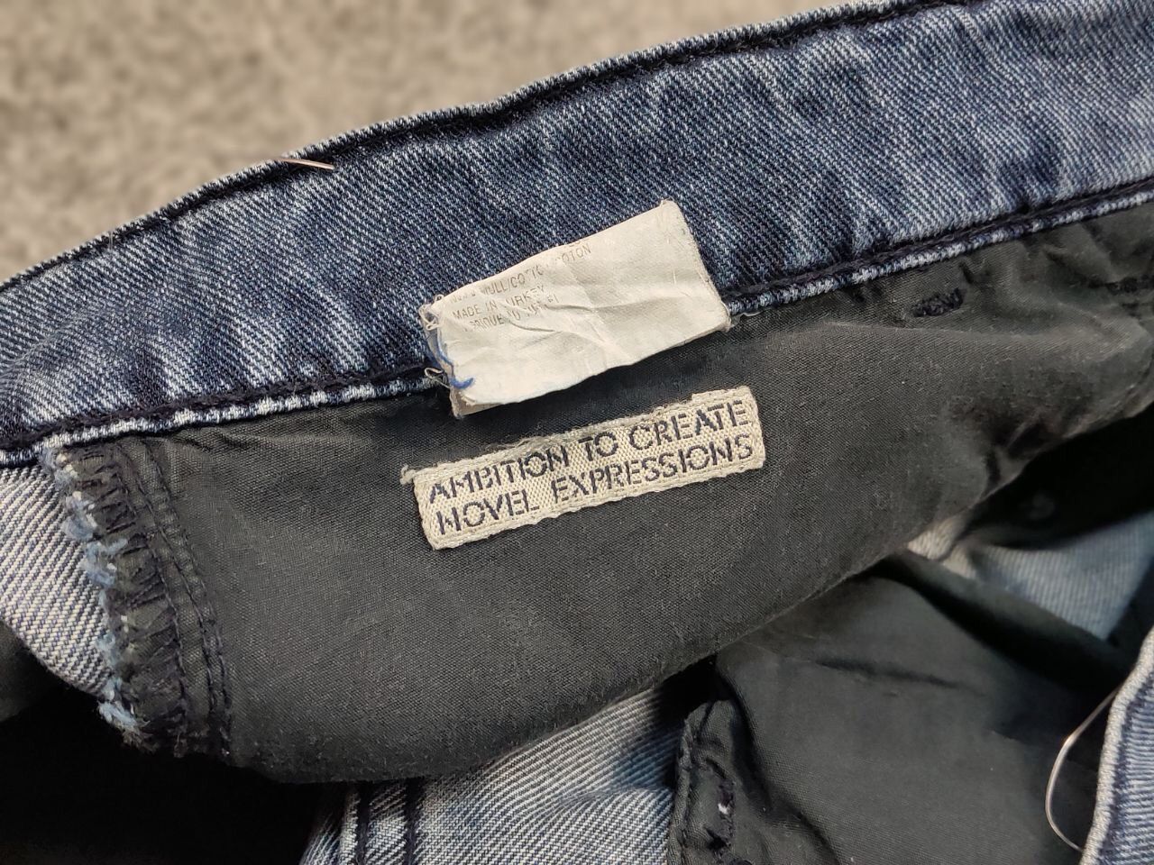 Acne Studios Vintage women Acne Studios Jeans carry Denim Size 36" / US 14 / IT 50 - 17 Thumbnail