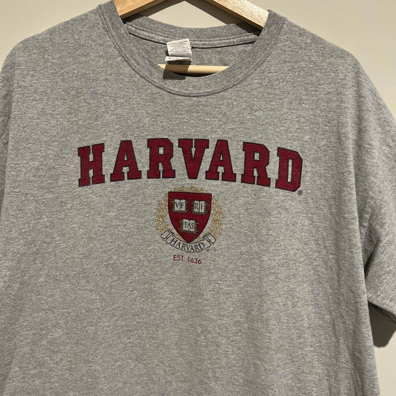 Vintage Harvard Veritas University tee | Grailed