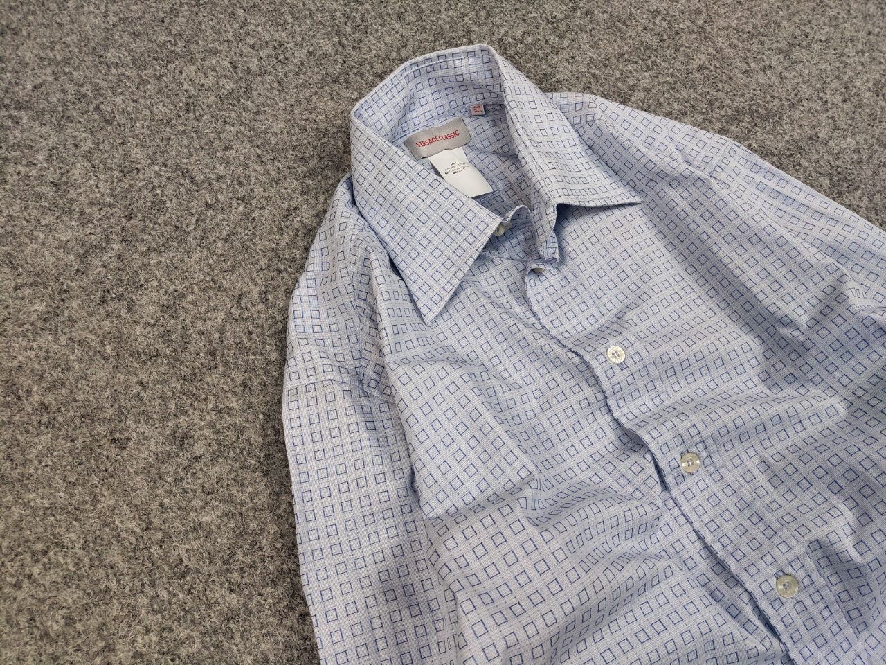 Versace Vintage Versace Classic Men's Light Blue Buttons Shirt Size US M / EU 48-50 / 2 - 7 Thumbnail