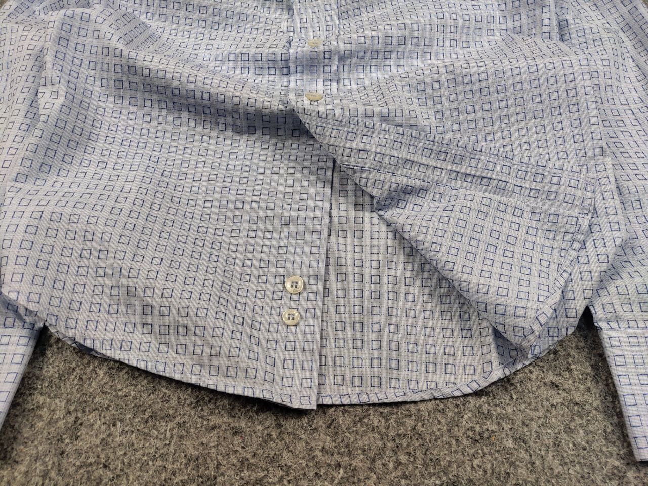 Versace Vintage Versace Classic Men's Light Blue Buttons Shirt Size US M / EU 48-50 / 2 - 14 Thumbnail
