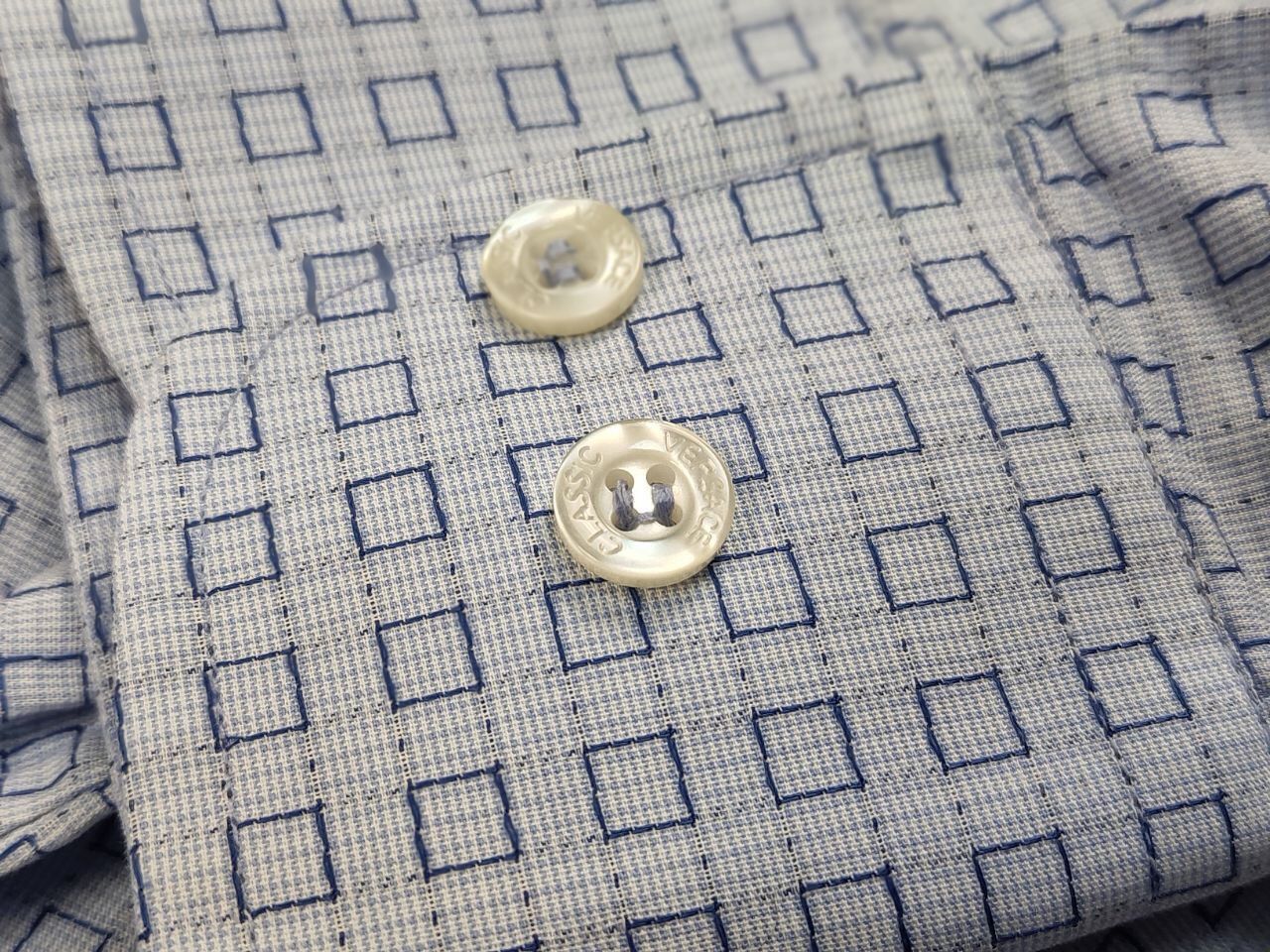 Versace Vintage Versace Classic Men's Light Blue Buttons Shirt Size US M / EU 48-50 / 2 - 21 Thumbnail