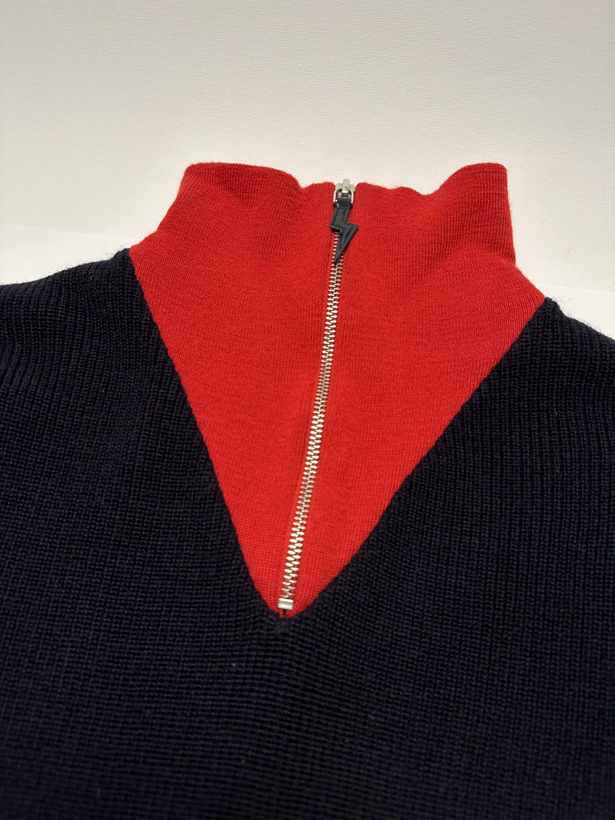 Maison Kitsune Maison Kitsune Wool Colorblock Sweater Size XS / US 0-2 / IT 36-38 - 2 Thumbnail