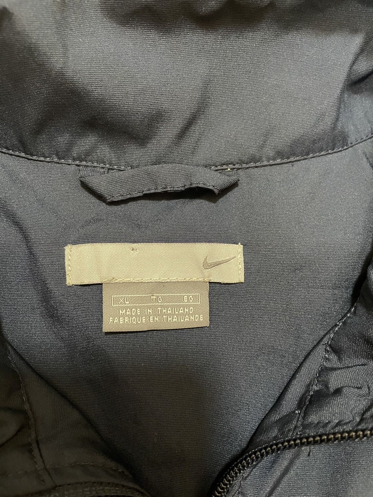 Nike Vintage 90s Nike Drill Track Jacket Windbreaker Navy Blue XL Size US XL / EU 56 / 4 - 6 Thumbnail