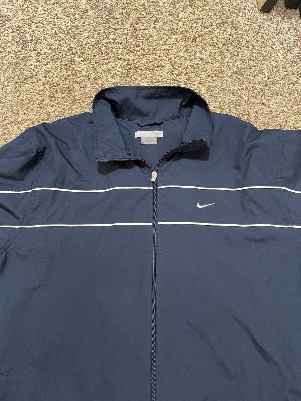 Nike Vintage 90s Nike Drill Track Jacket Windbreaker Navy Blue XL Size US XL / EU 56 / 4 - 2 Thumbnail