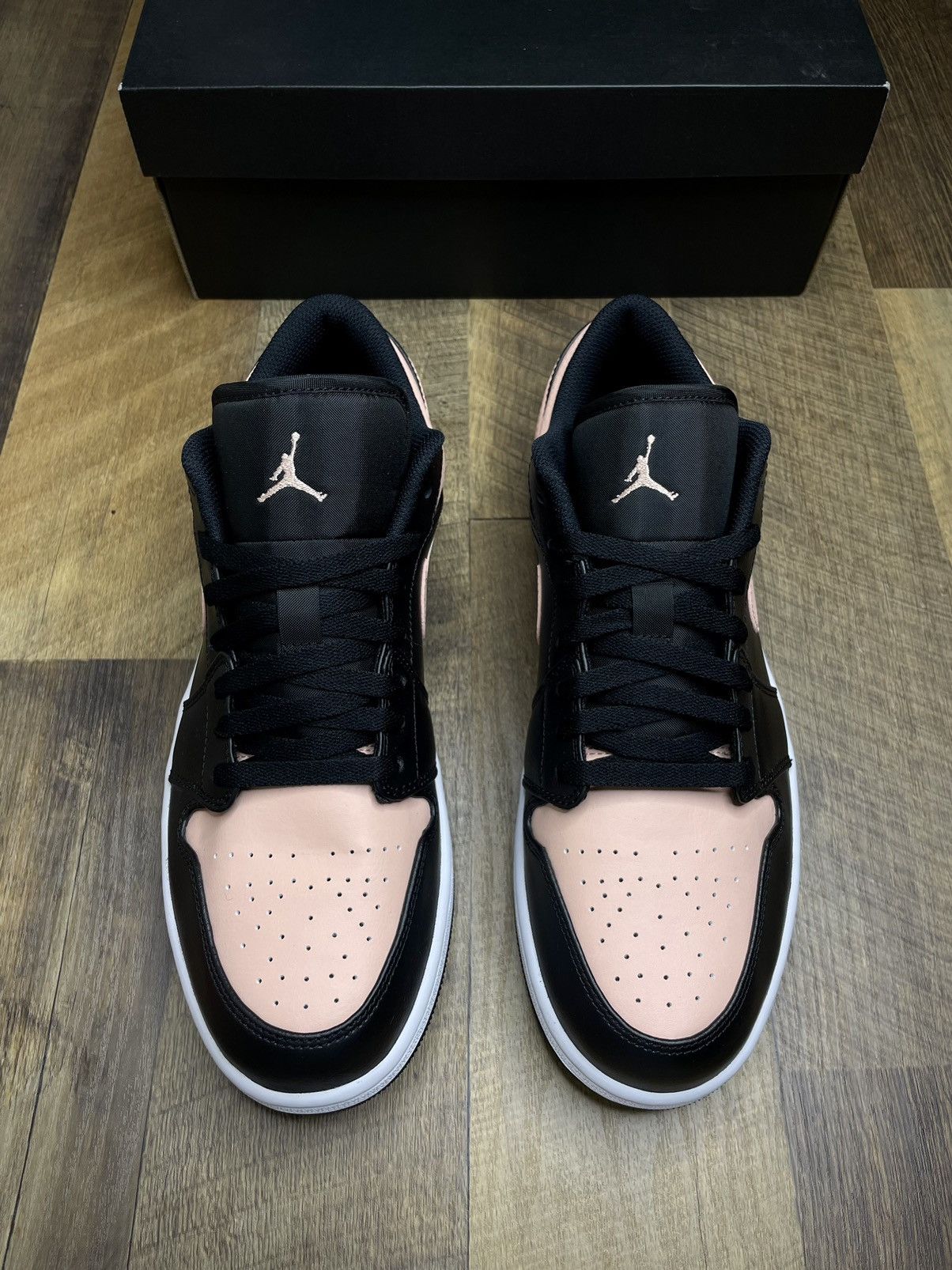 Jordan Brand Air Jordan 1 low crimson tint Size US 11.5 / EU 44-45 - 2 Thumbnail
