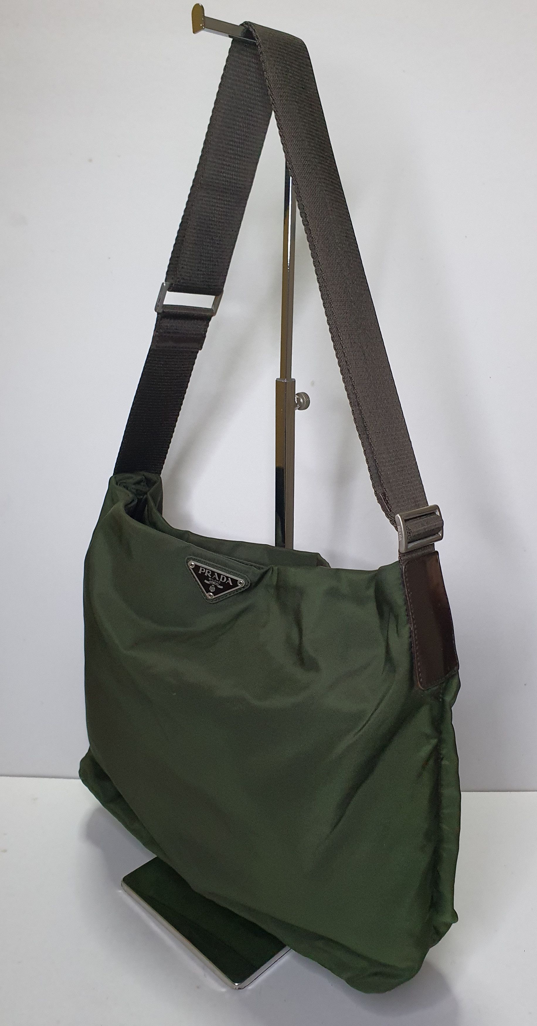 Prada Prada Nylon Dark Green Sling Bag. Size ONE SIZE - 4 Thumbnail