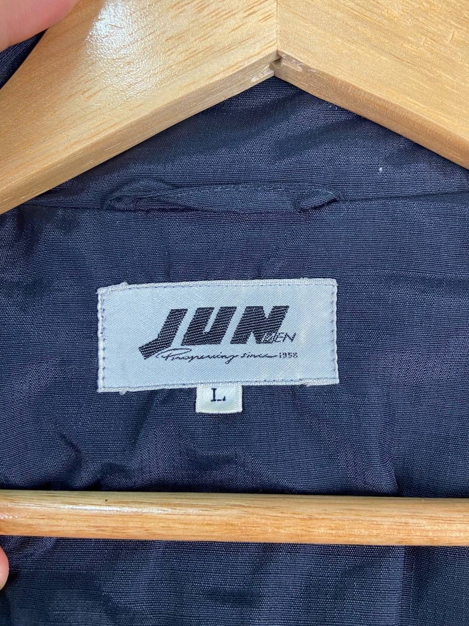 Designer × Jun Takahashi × Vintage Vintage Jun Men Gorpcore Windbreaker Hoodie Light Jacket Size US L / EU 52-54 / 3 - 3 Thumbnail