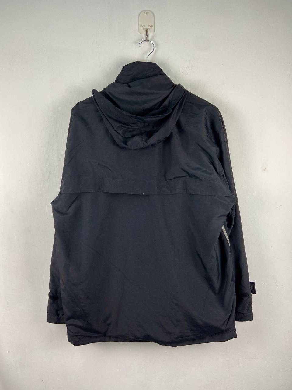 Designer × Jun Takahashi × Vintage Vintage Jun Men Gorpcore Windbreaker Hoodie Light Jacket Size US L / EU 52-54 / 3 - 4 Thumbnail