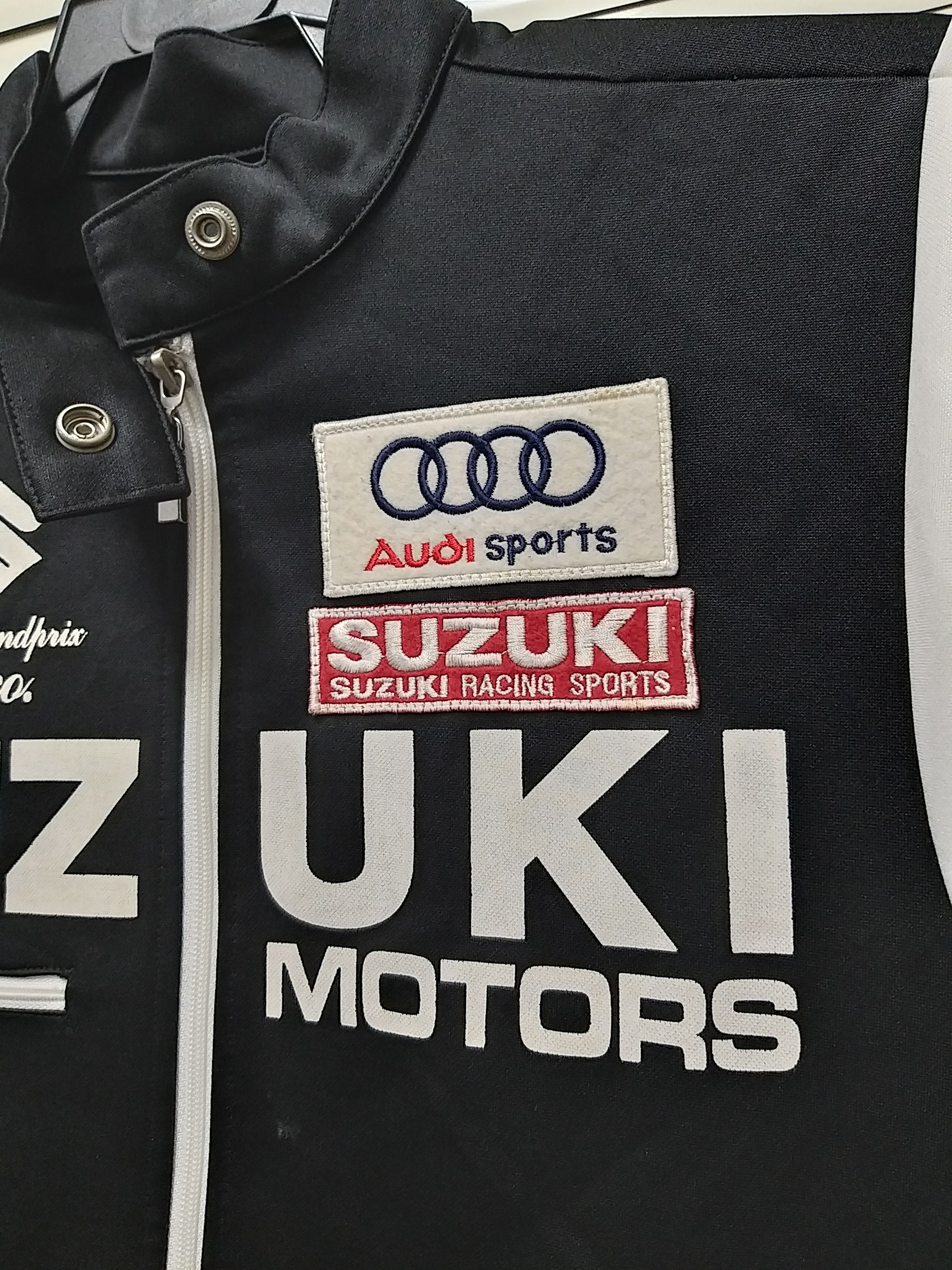 Sports Specialties VINTAGE SUZUKI MOTORS F1 GRANDPRIX ZIPPER JACKET Size US L / EU 52-54 / 3 - 5 Thumbnail
