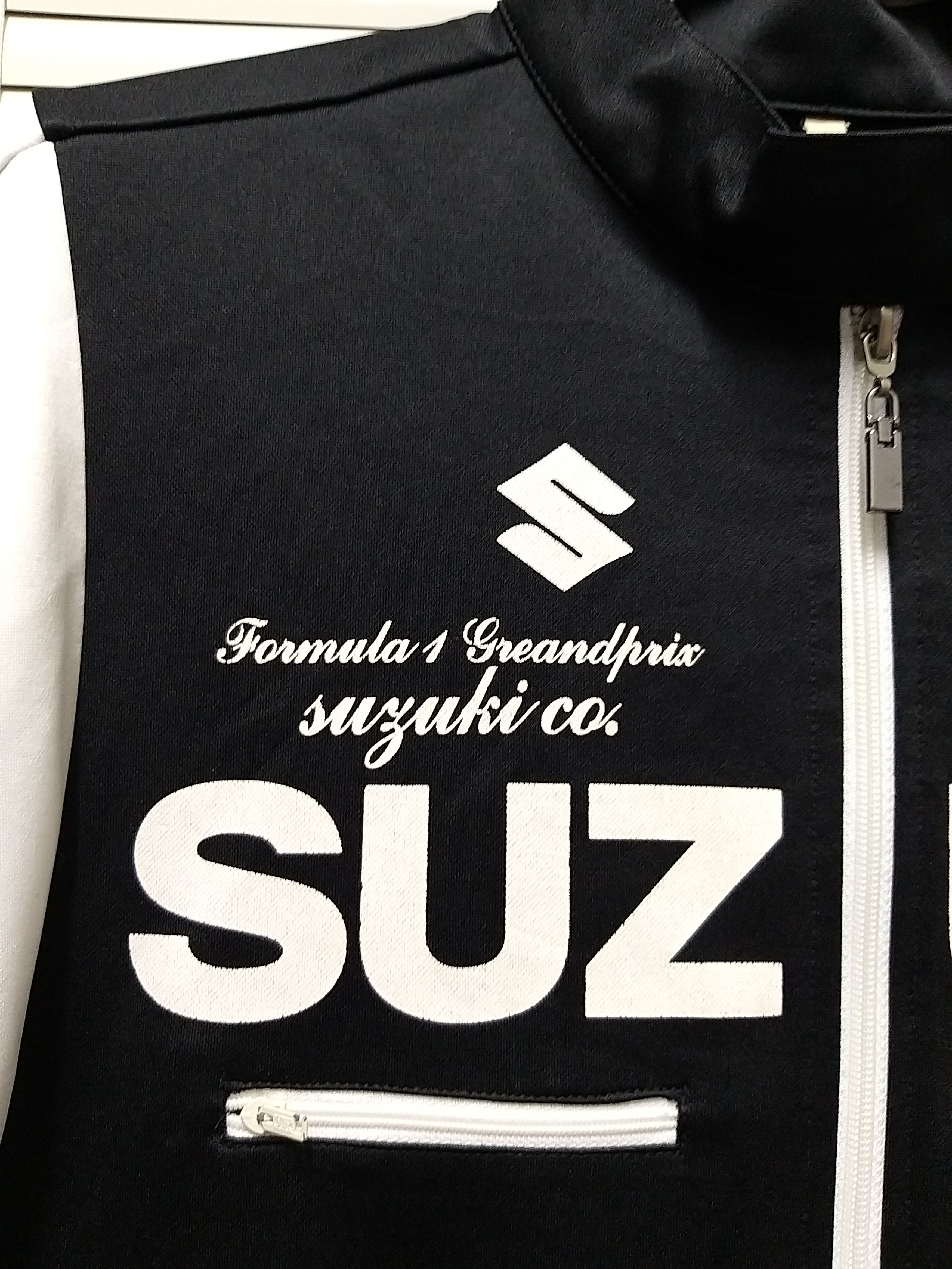 Sports Specialties VINTAGE SUZUKI MOTORS F1 GRANDPRIX ZIPPER JACKET Size US L / EU 52-54 / 3 - 4 Thumbnail
