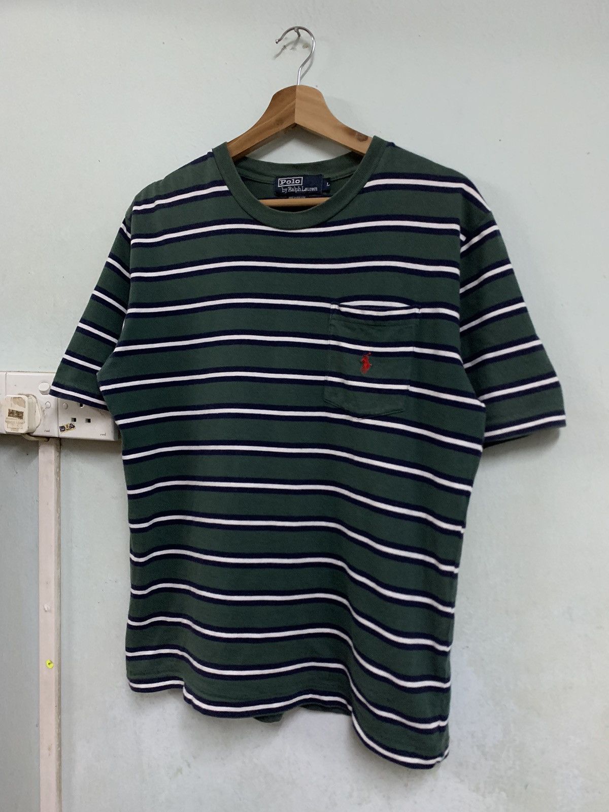 Vintage 👹THRASHED POLO RALPH LAURENT GREEN STRIPES TSHIRT Size US M / EU 48-50 / 2 - 1 Thumbnail