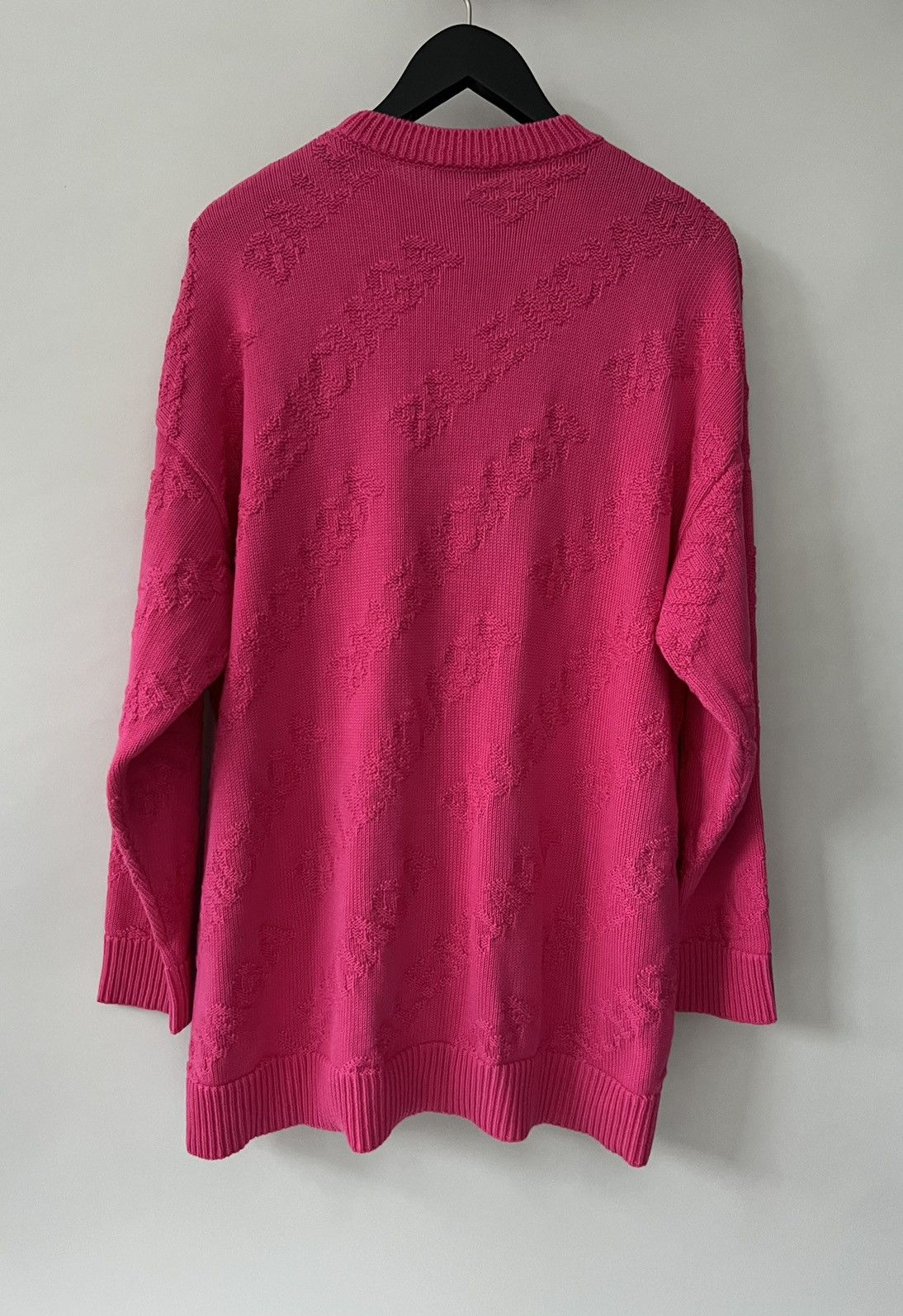 Balenciaga Balenciaga Fuchsia All Over Print Logo Sweater Size US S / EU 44-46 / 1 - 2 Thumbnail