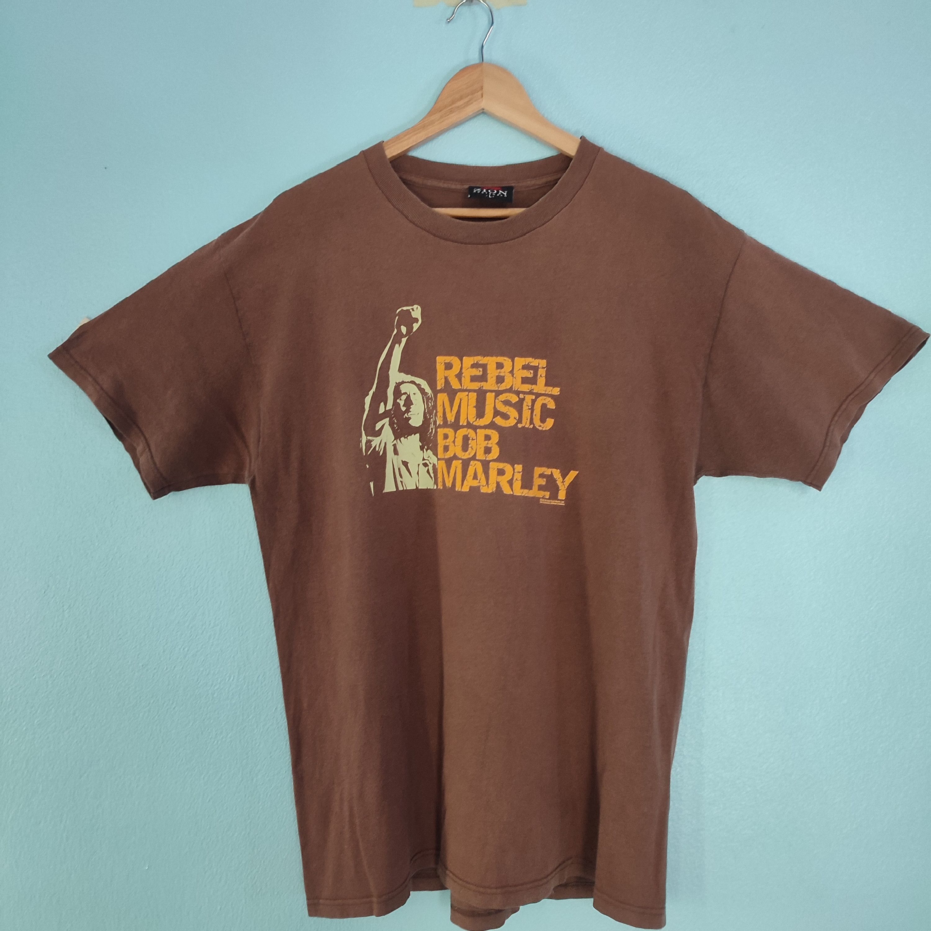 BOB MARLEY Jamaican Solo Singer Vintage Tshirt