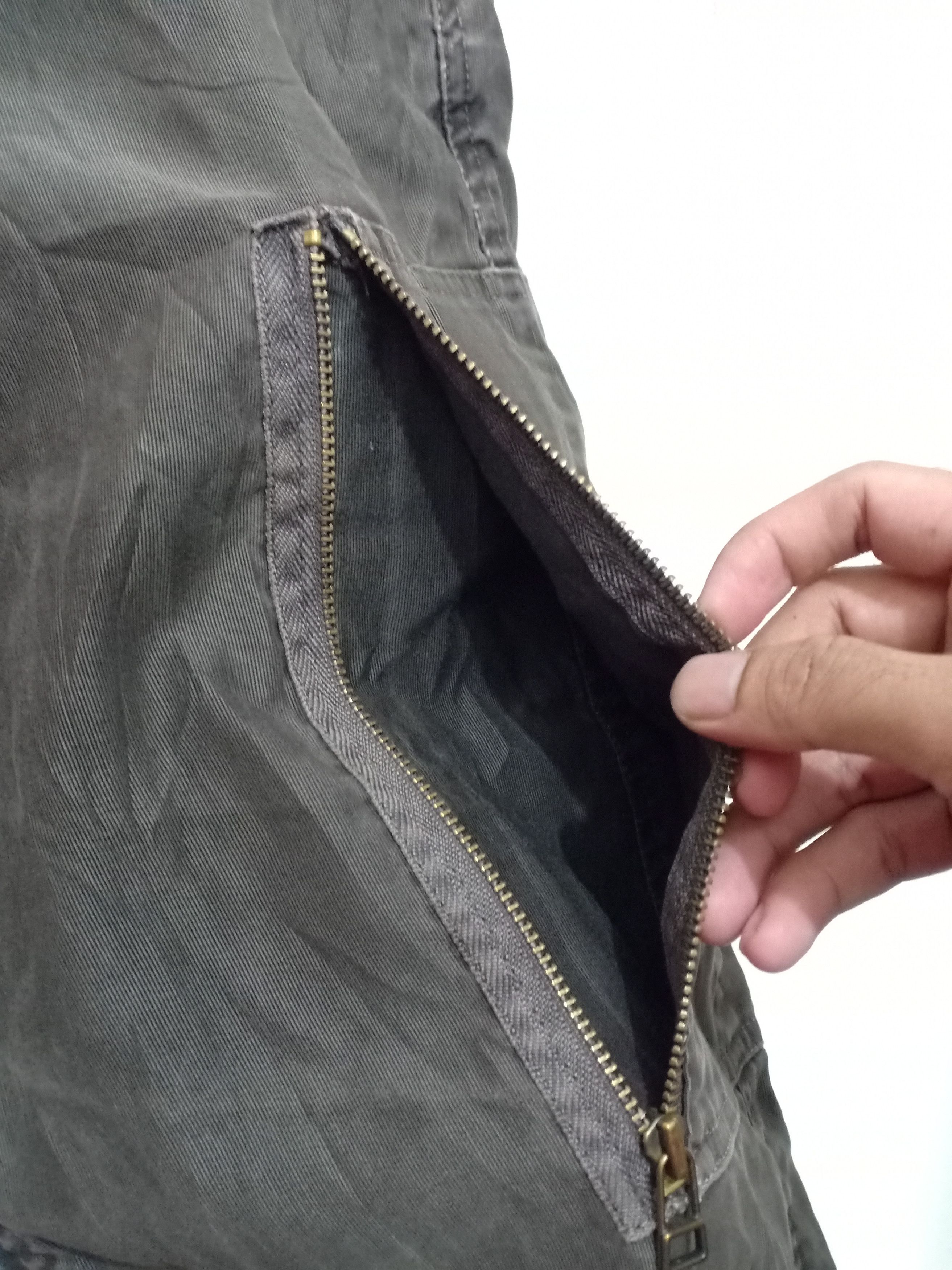 Japanese Brand × Spellbound Vintage Spellbound Tactical Multi Pocket Cargo Pants Size US 32 / EU 48 - 8 Thumbnail