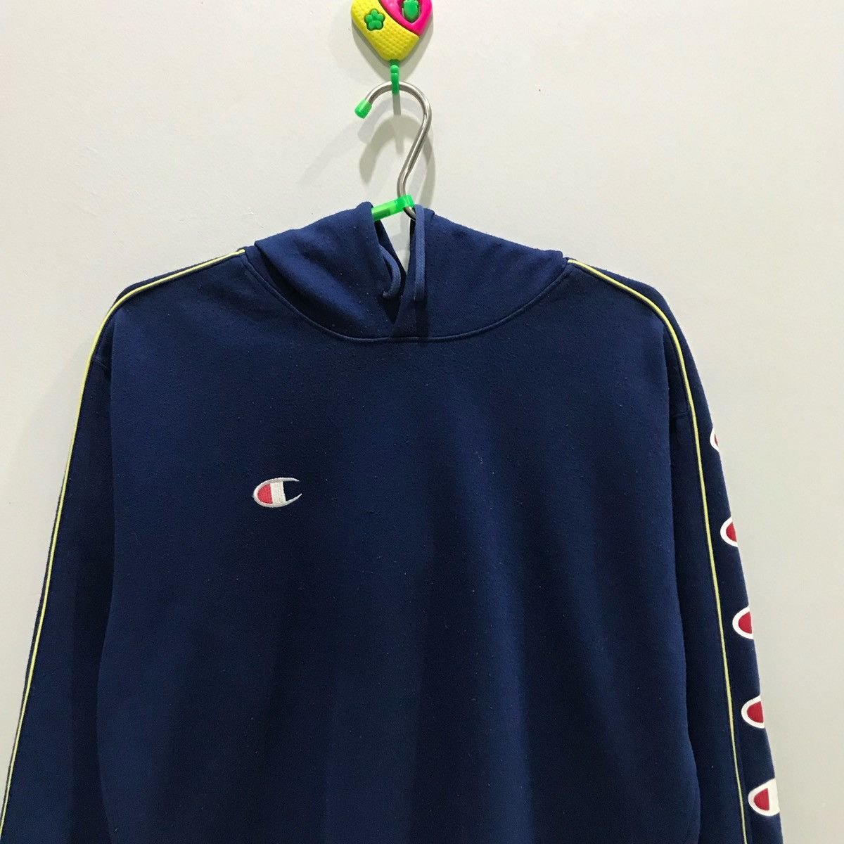 Champion × Japanese Brand × Vintage CHAMPION Hoodie Size 150 Fits M Size US M / EU 48-50 / 2 - 4 Thumbnail