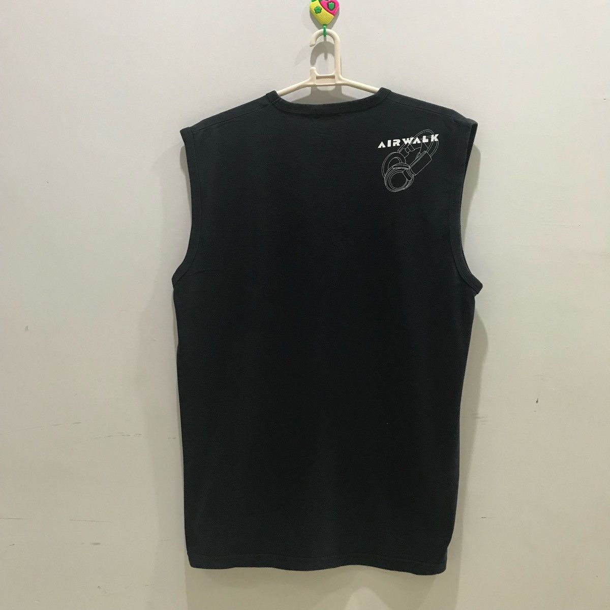 Airwalk × Japanese Brand AIR WALK Sleeveless Size 4L Fits XL Size US XL / EU 56 / 4 - 5 Thumbnail