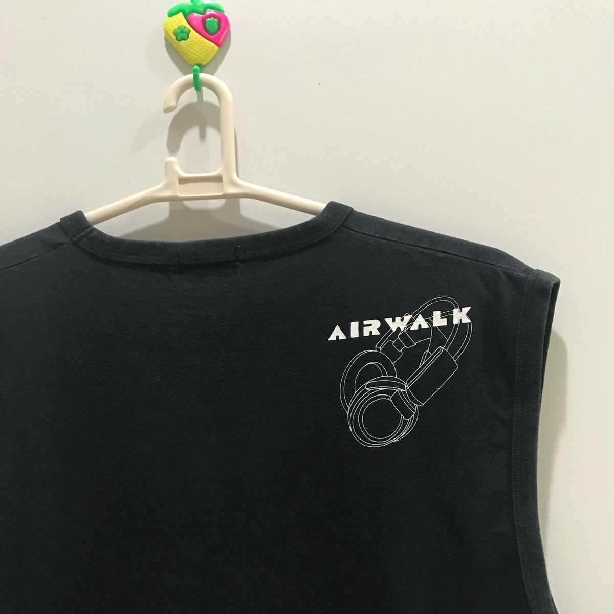 Airwalk × Japanese Brand AIR WALK Sleeveless Size 4L Fits XL Size US XL / EU 56 / 4 - 6 Thumbnail