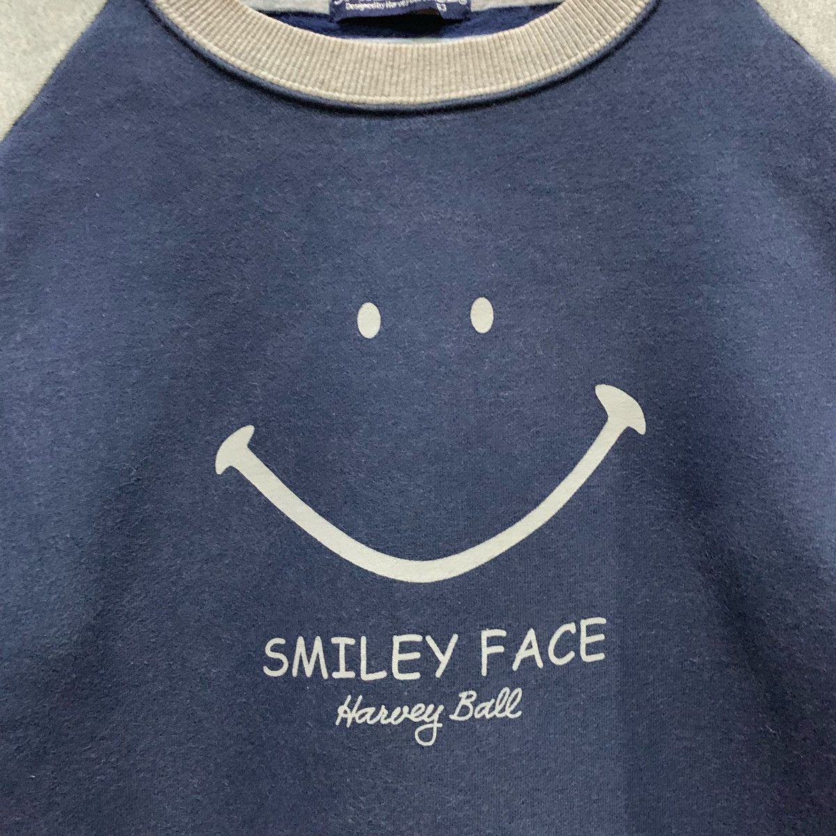 Japanese Brand × Vintage HARVEY BALL SMILEY FACE Sweatshirts Size L Fits M Size US M / EU 48-50 / 2 - 3 Thumbnail