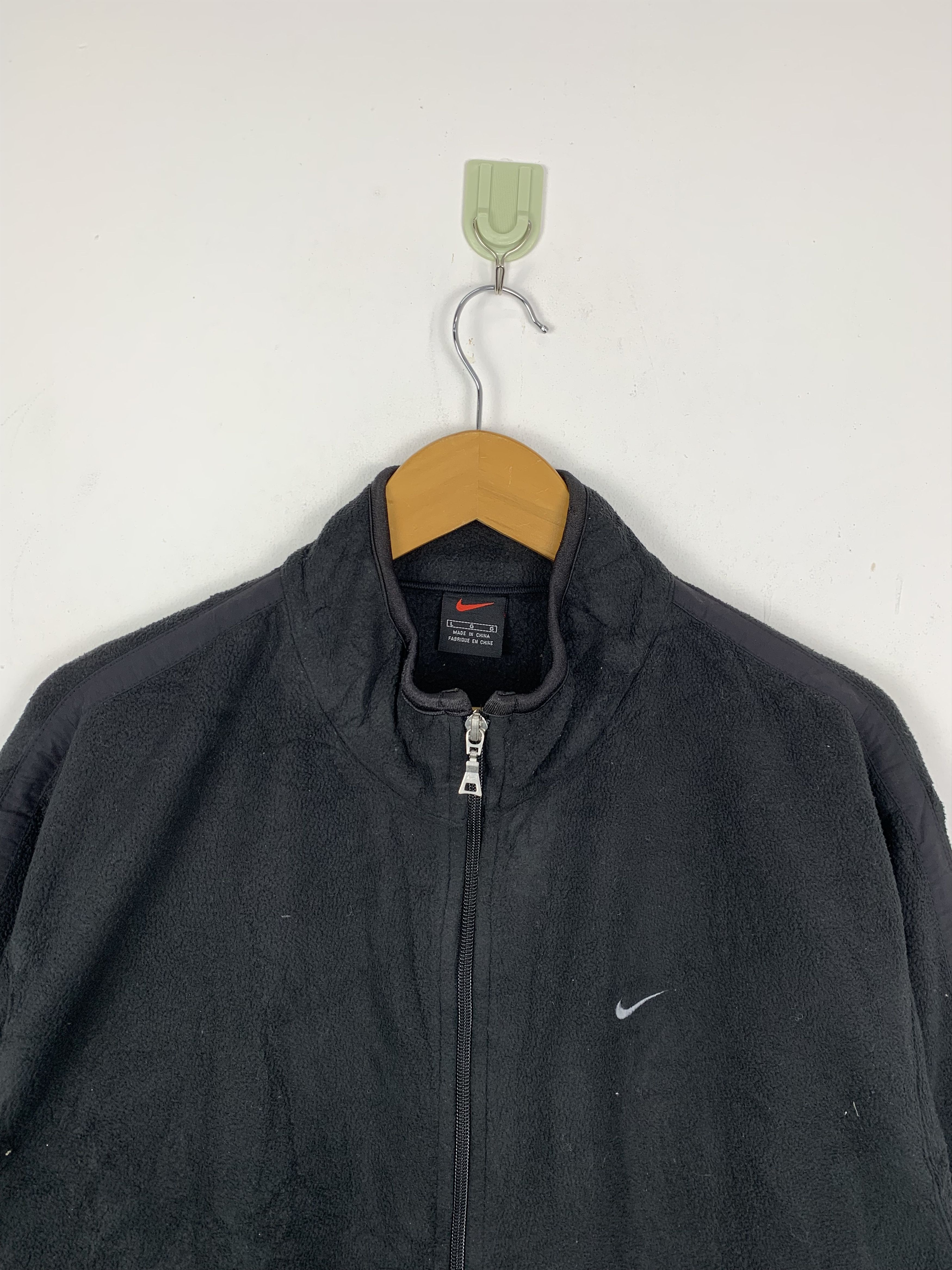 Nike Vintage 90s Nike Swoosh Fleece Jacket J1345 Size US L / EU 52-54 / 3 - 3 Thumbnail