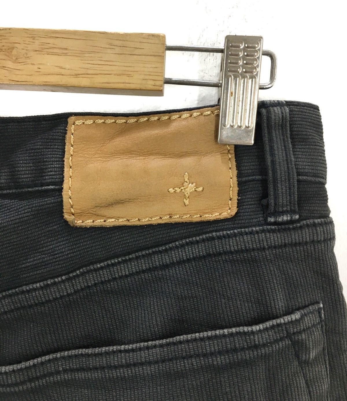 Beams Plus Vintage BEAMS PLUS Japan Blue Black Faded Denim Jeans Size US 31 - 12 Thumbnail